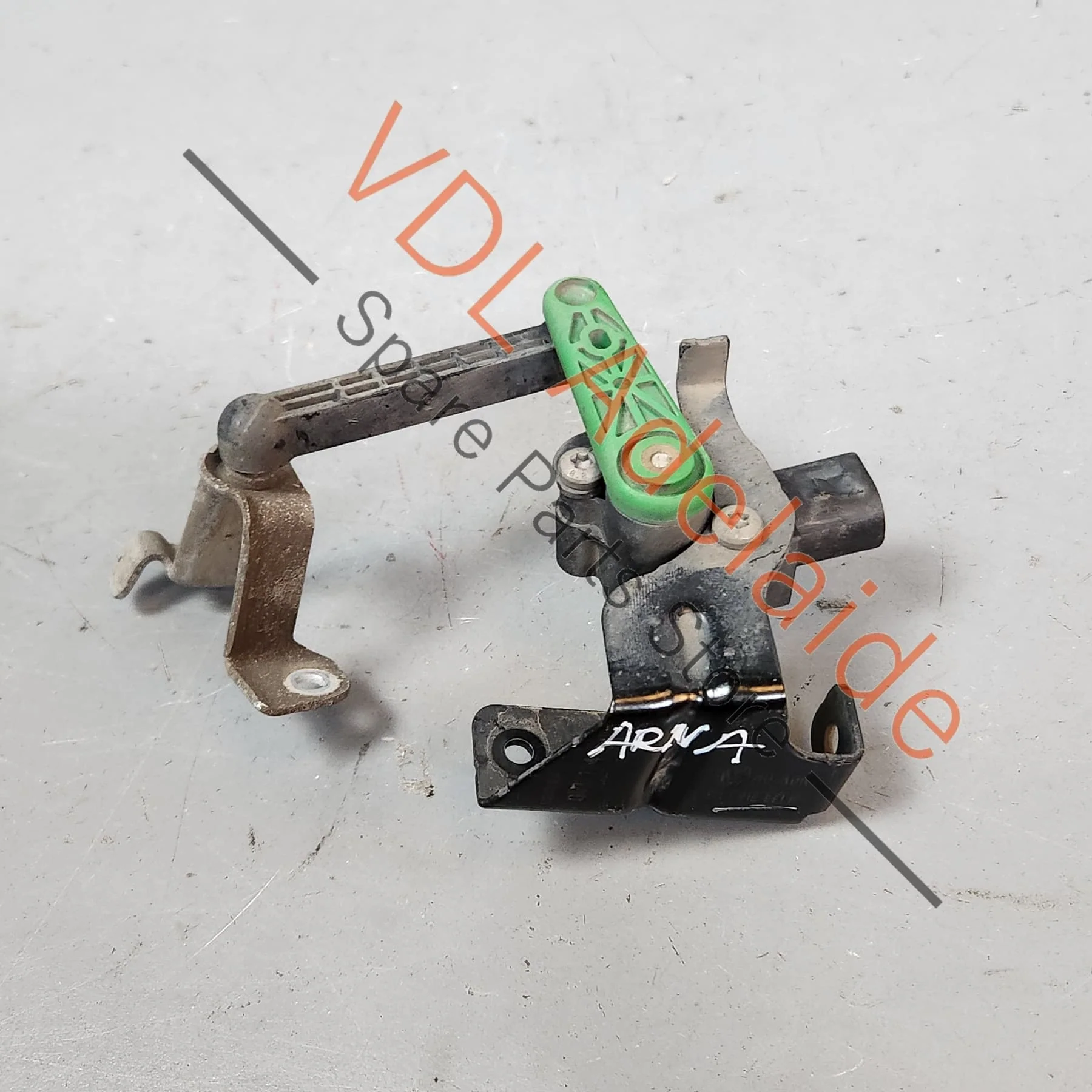 VW Golf GTi Mk7 Rear Left Suspension Level Sensor With Poles 5Q0512521F