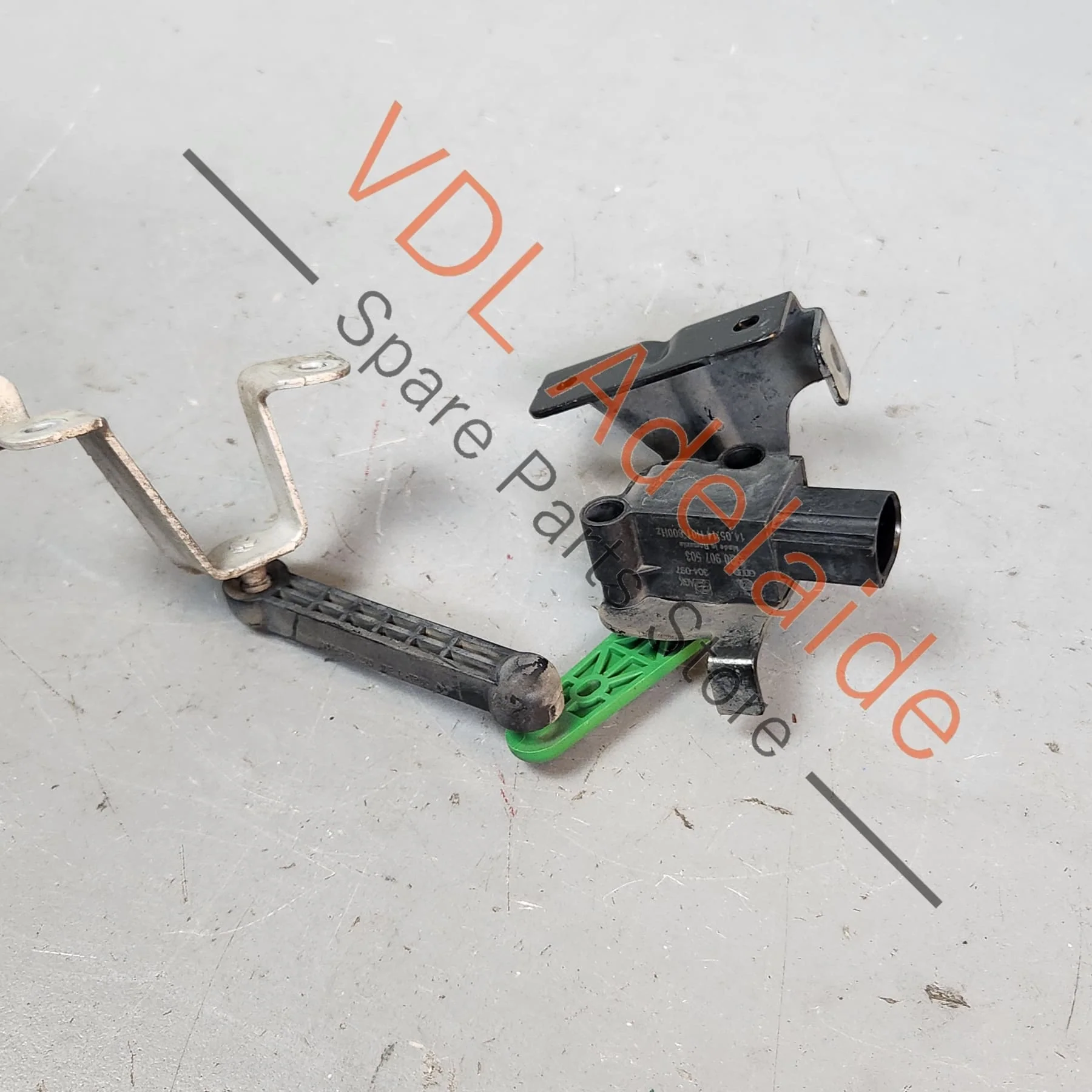 VW Golf GTi Mk7 Rear Left Suspension Level Sensor With Poles 5Q0512521F - Image 5