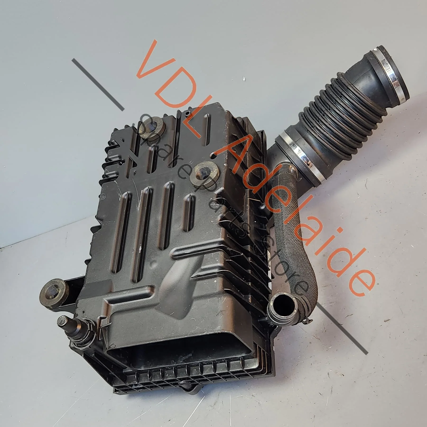 Audi RSQ3 F3 Air Filter Box 3Q0129607 83A129624A 8S0129638 - Image 5