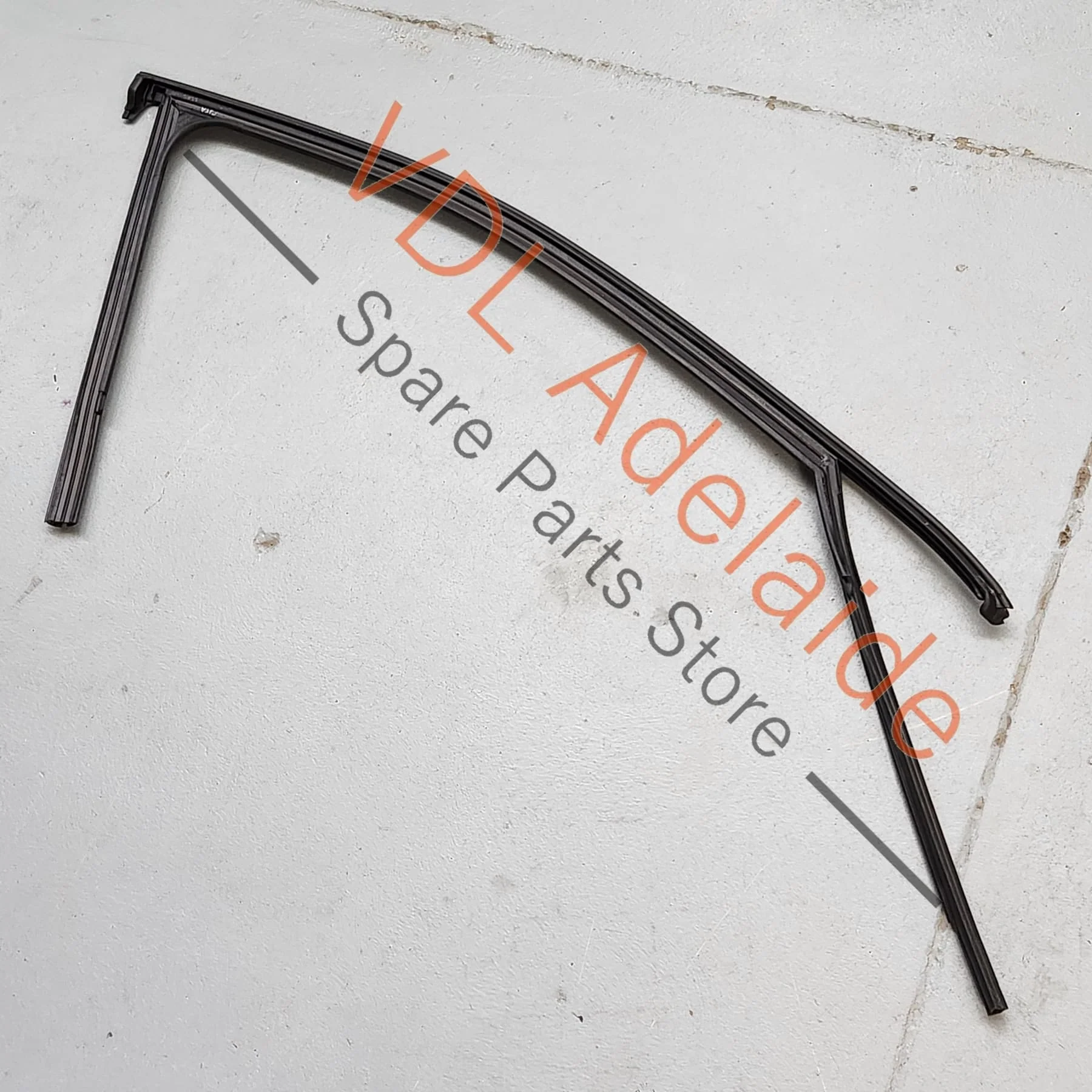 Audi Q3 RSQ3 F3 Front Left Door Window Seal Rubber 83A837431 - Image 5