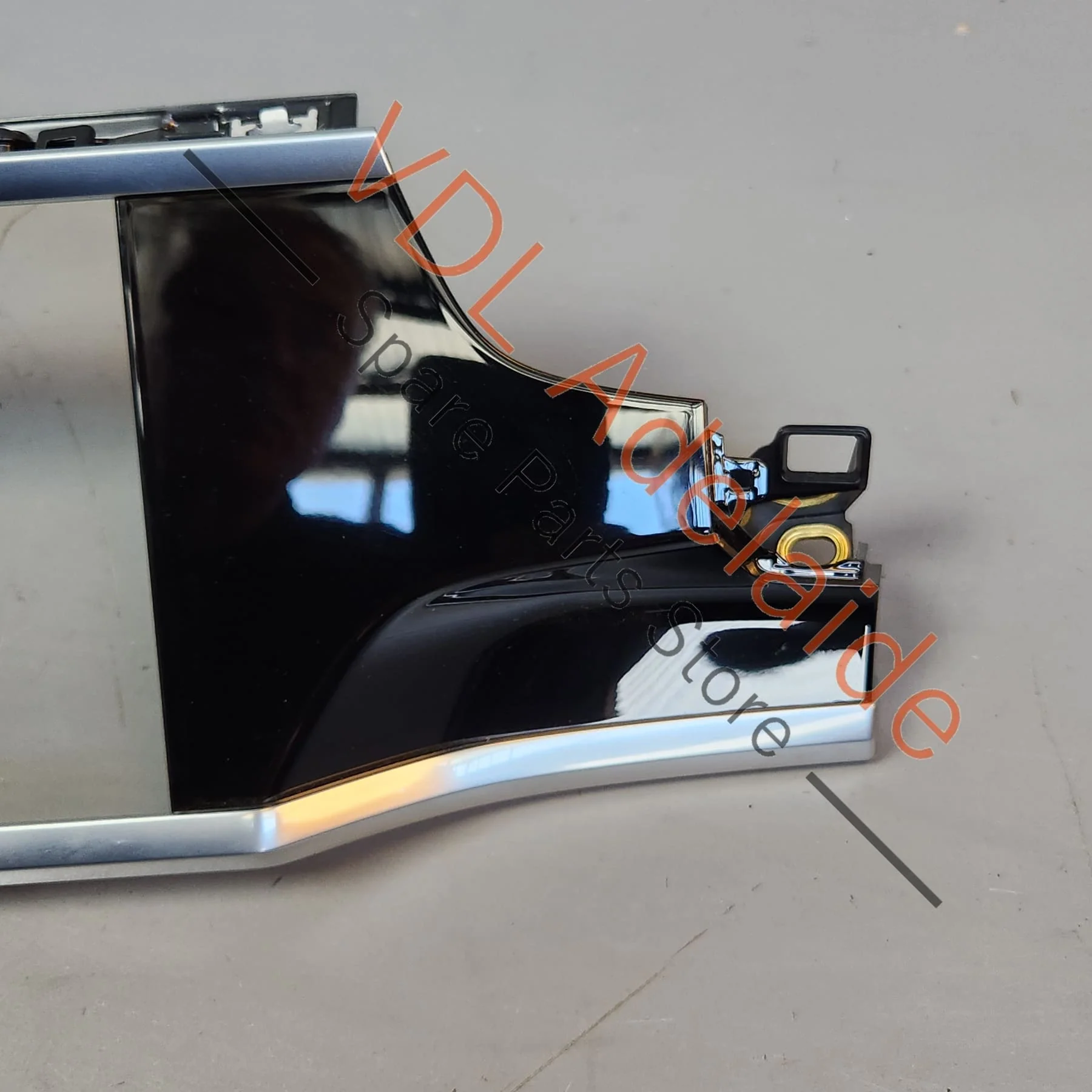 Audi RSQ3 F3 High Gloss Black Dashboard Trim Inlay for RHD 83C853189A V58 - Image 8