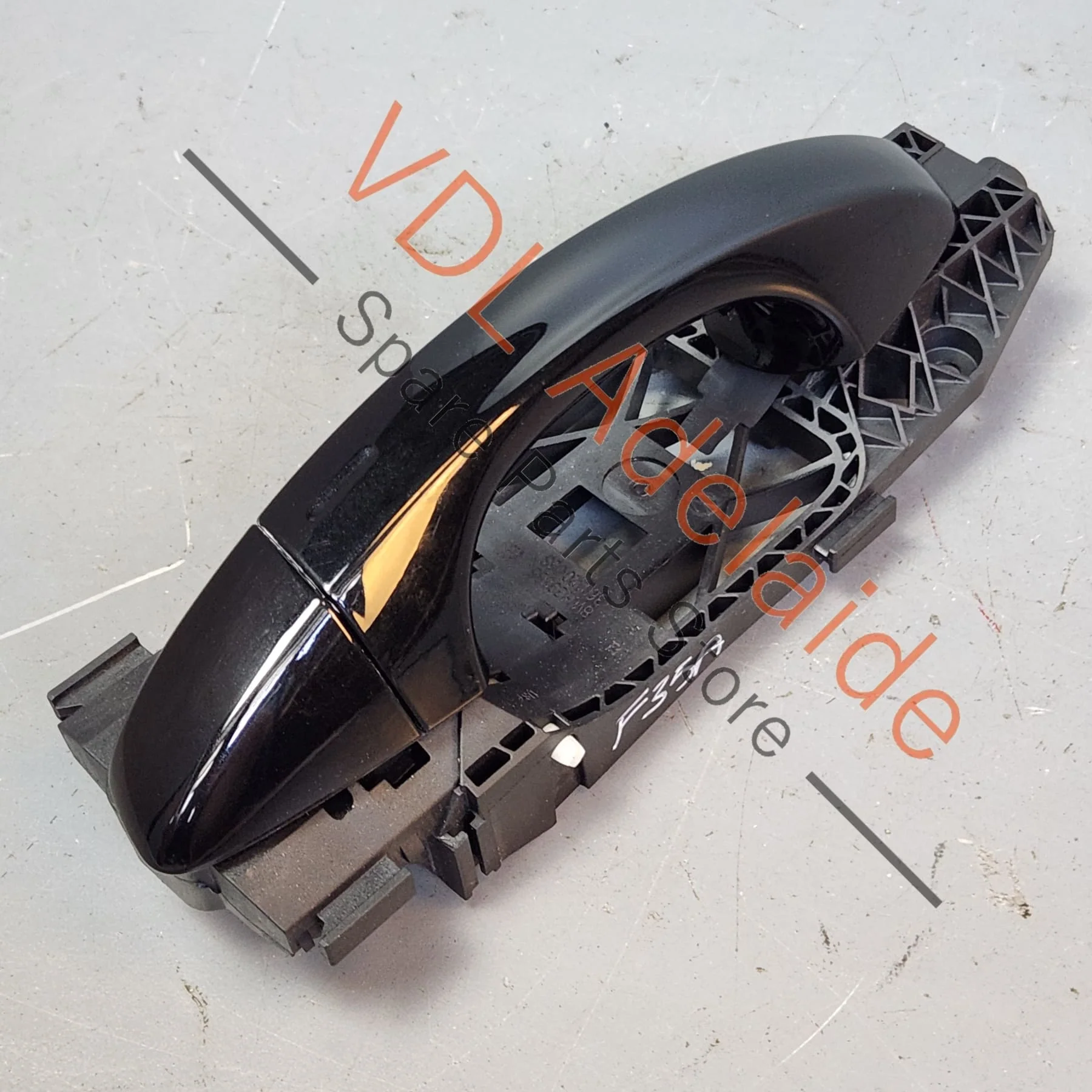 Audi Q3 RSQ3 F3 Left Side Exterior Door Handle for Keyless Entry and Mounting Bar 8V0839885 5G0837205R GRU / 5G0837205Q - Image 6