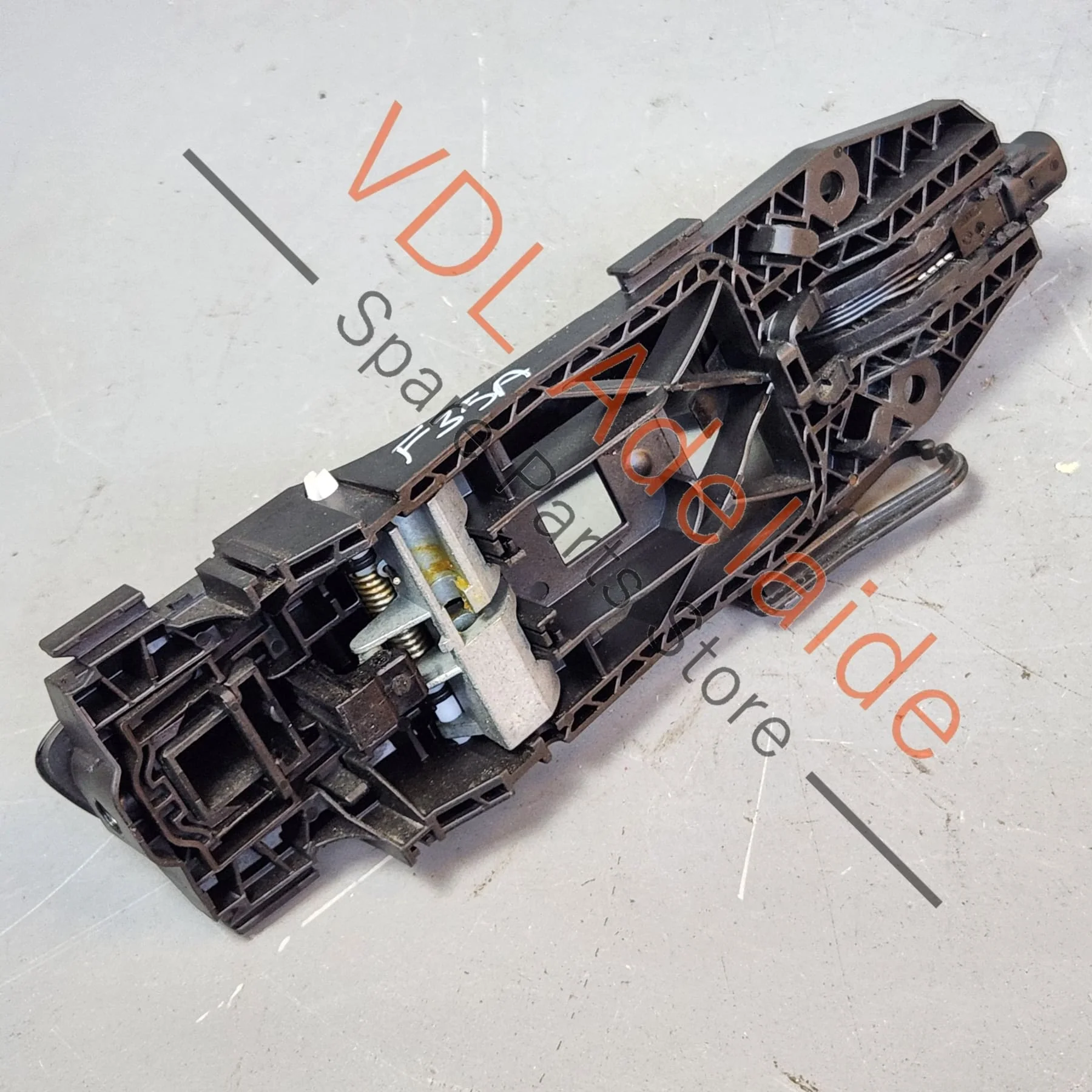 Audi Q3 RSQ3 F3 Left Side Exterior Door Handle for Keyless Entry and Mounting Bar 8V0839885 5G0837205R GRU / 5G0837205Q - Image 7