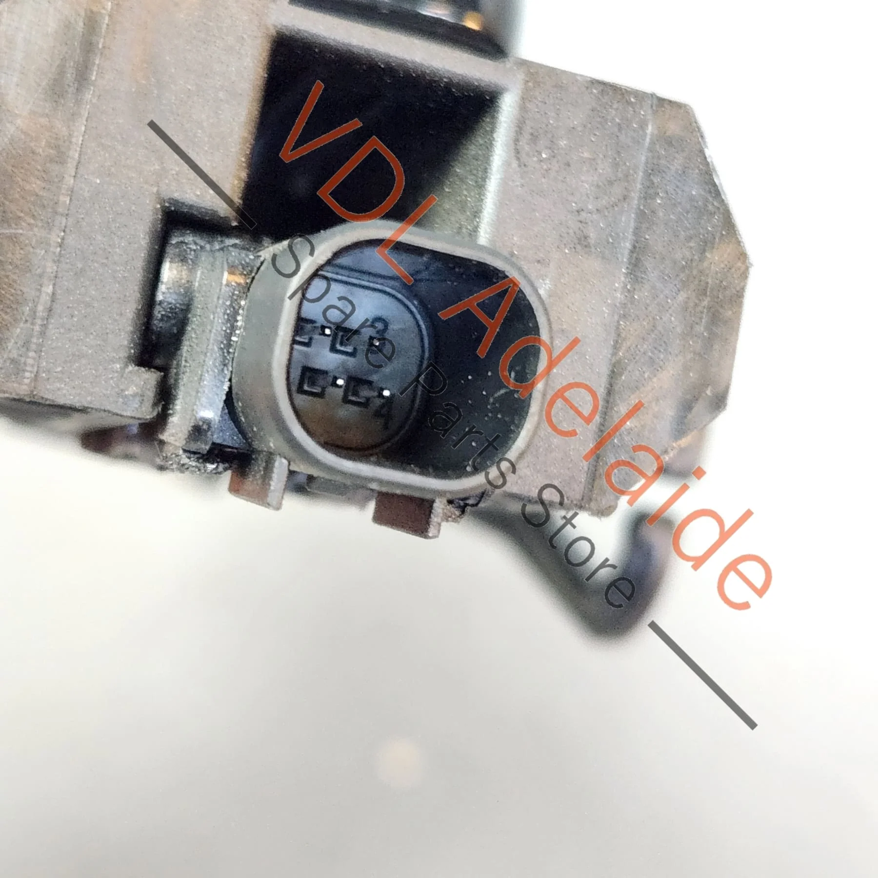 Audi Q3 RSQ3 F3 Left Side Exterior Door Handle for Keyless Entry and Mounting Bar 8V0839885 5G0837205R GRU / 5G0837205Q - Image 8