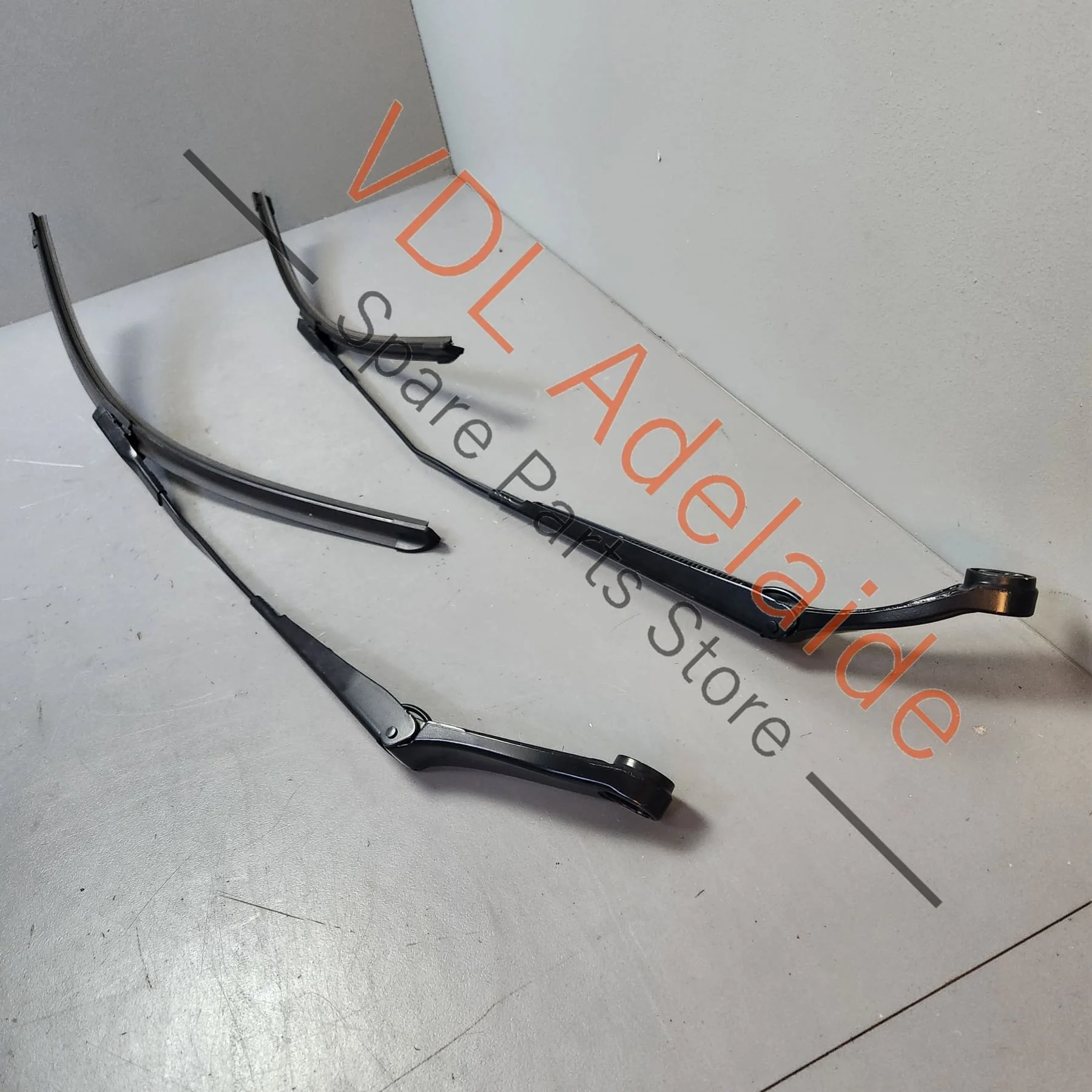Audi Q3 RSQ3 F3 Front Windshield Windscreen Wiper Arms for RHD 83A955407A 83A955408A - Image 2