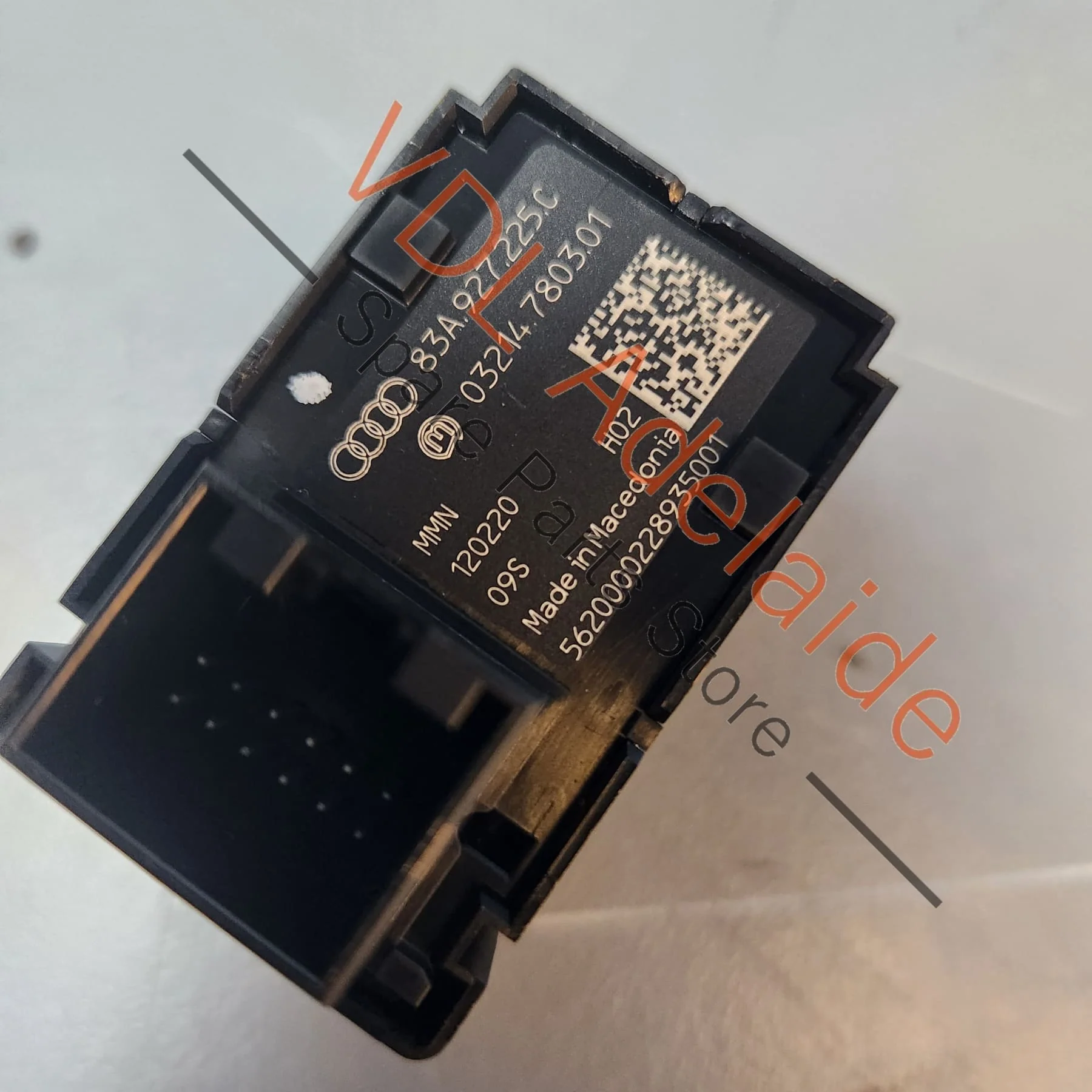Audi Q3 RSQ3 F3 Switch for Electric Park Brake Handbrake EPB 83A927225C - Image 2