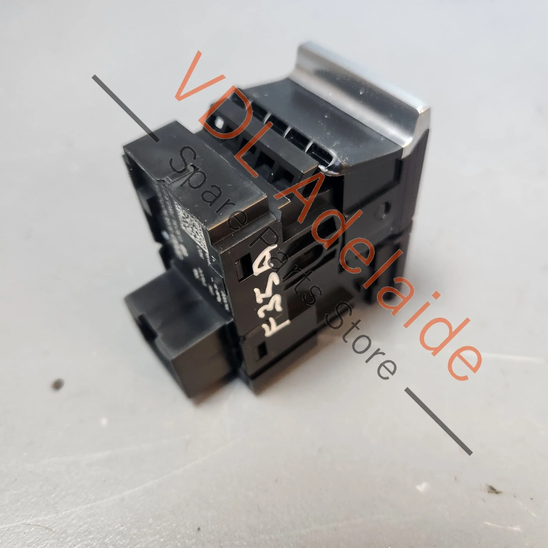 Audi Q3 RSQ3 F3 Switch for Electric Park Brake Handbrake EPB 83A927225C - Image 5