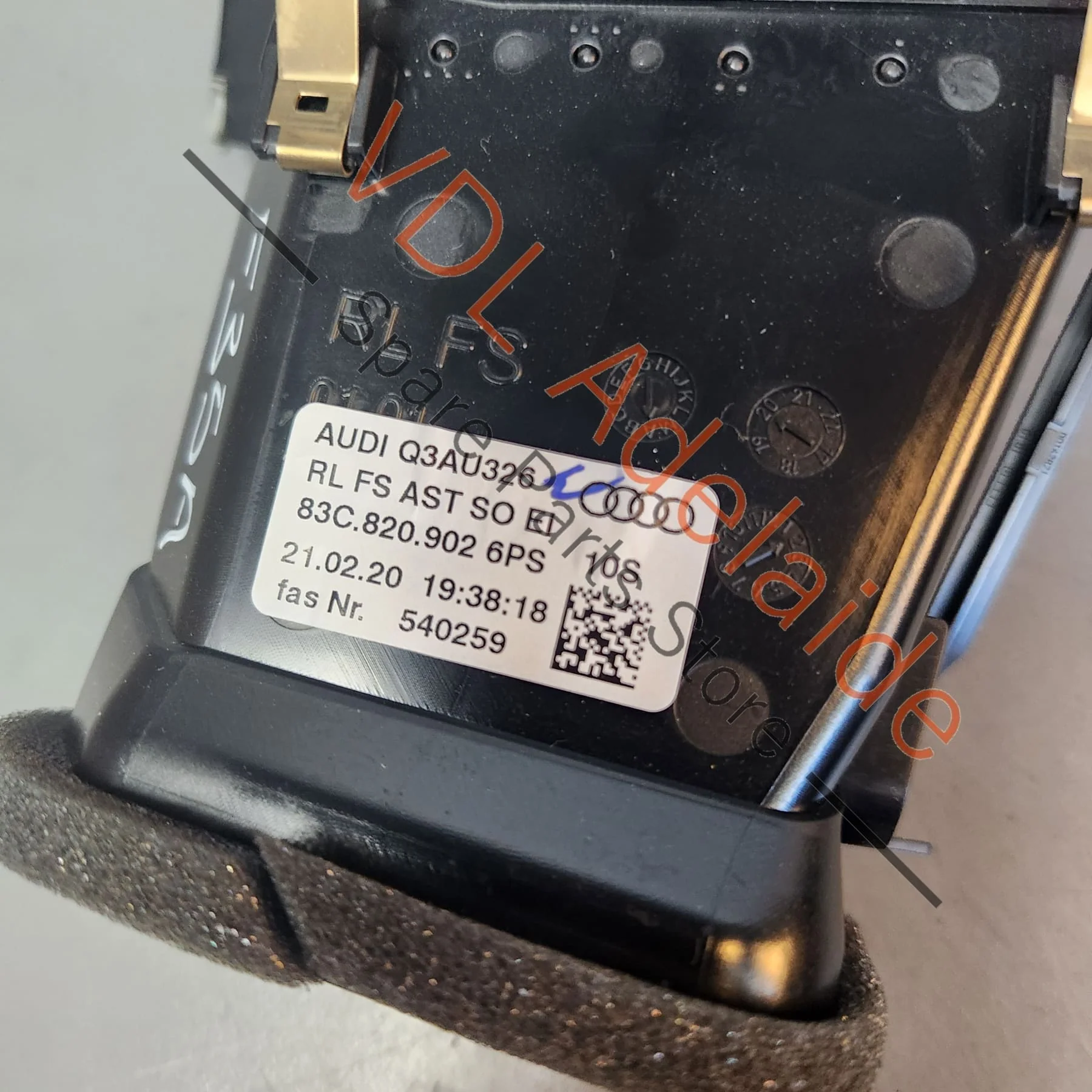 Audi Q3 RSQ3 F3 Drivers Side RHS Air Vent Interior 83C820902 6PS - Image 5
