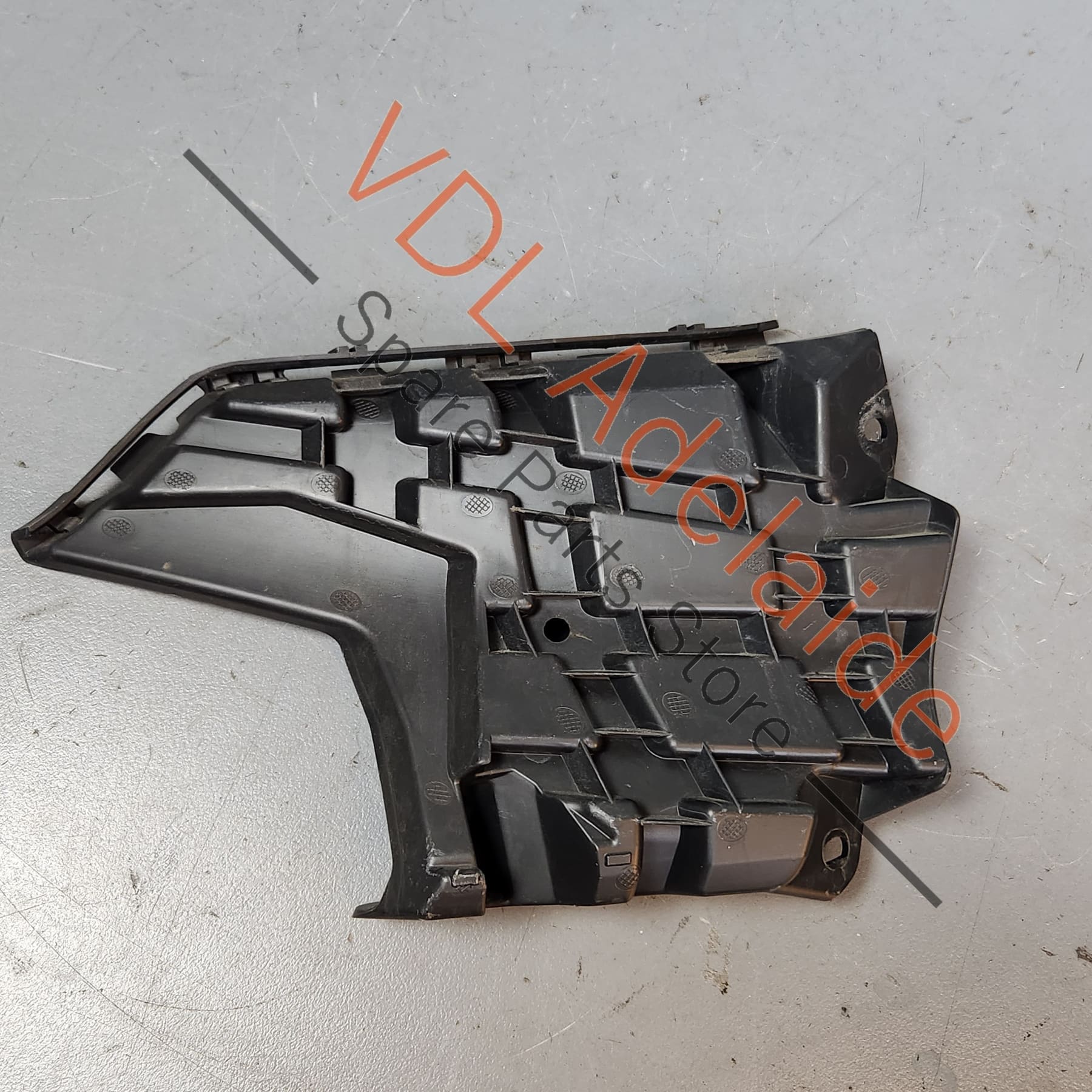 Audi RSQ3 F3 Front Bumper Grille Bracket Right Side 83A807096B - Image 5