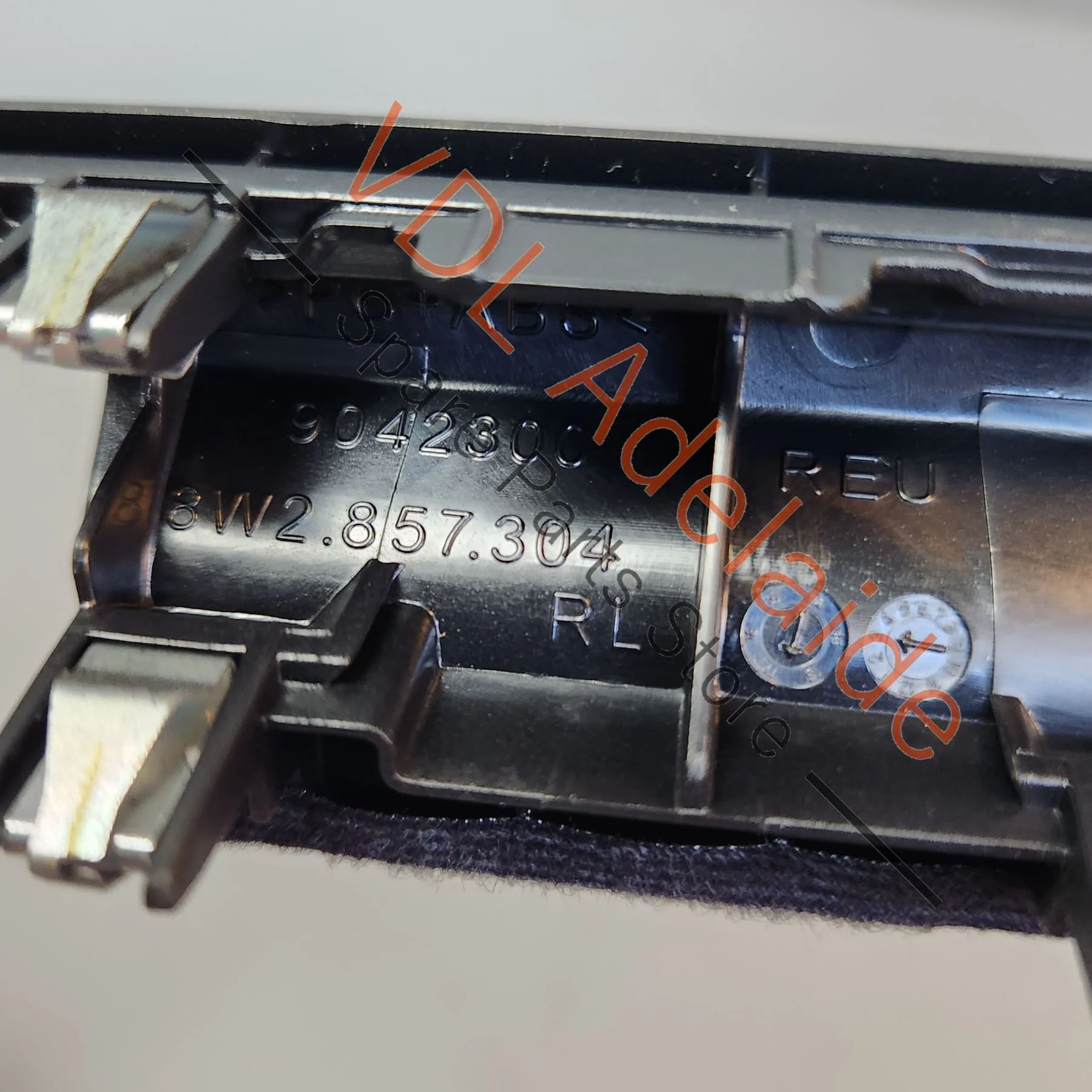 Audi A4 B9 MMI Screen Lower Trim Cover Dashboard Interior 8W2857304 6PS - Image 8