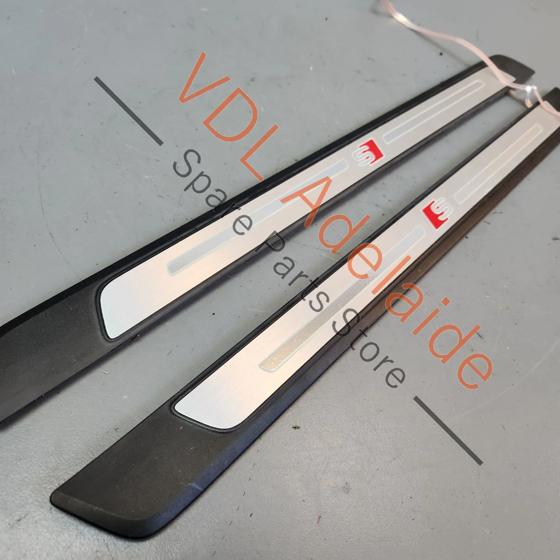 Audi S4 B9 Illuminated Sill Trim Door Entry Strip Pair L&R 8W0947417A 8W0947418A - Image 9