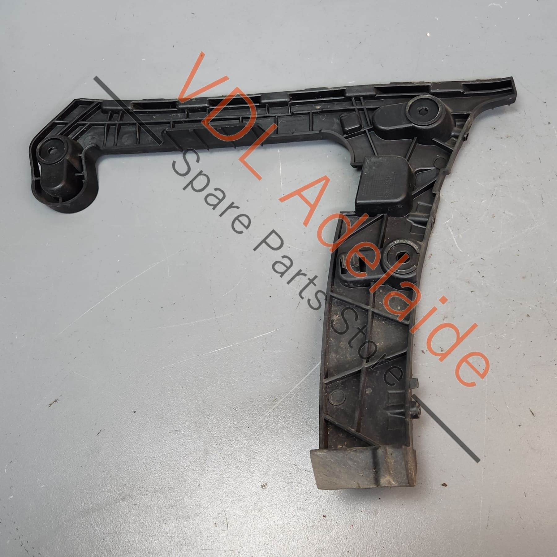 Audi A4 S4 Rear Left Bumper Side Guide Retaining Bracket 8W9807453