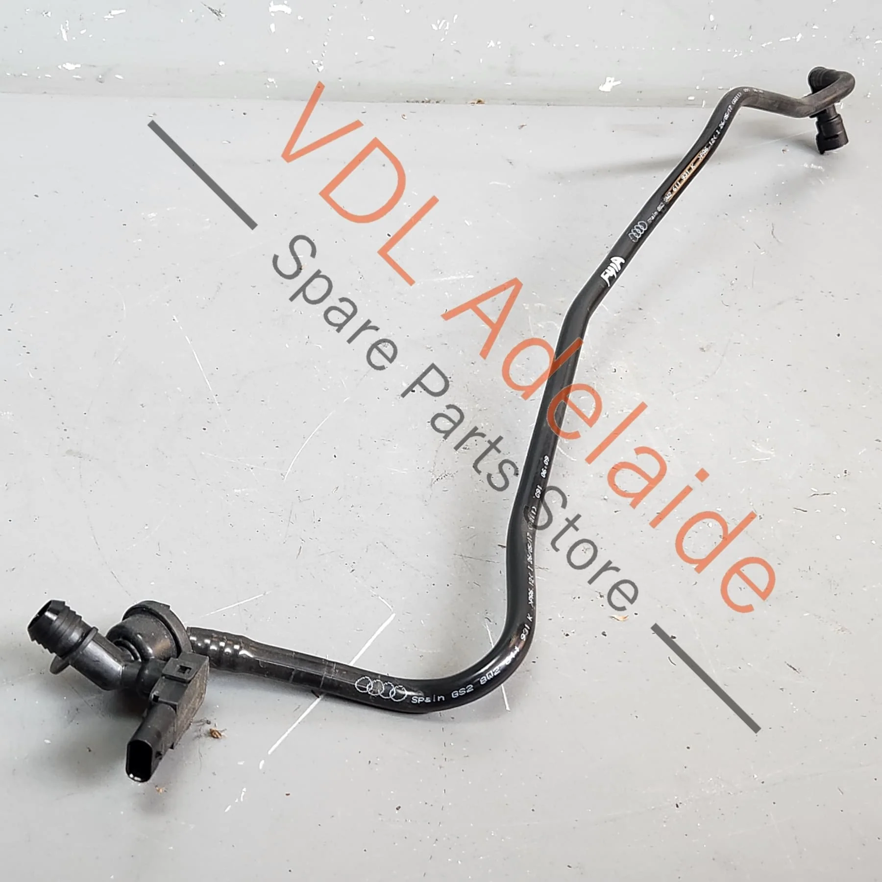 Audi S4 Brake Vacuum Pipe Hose with Sensor & Non-return valve RHD 8W2611931K