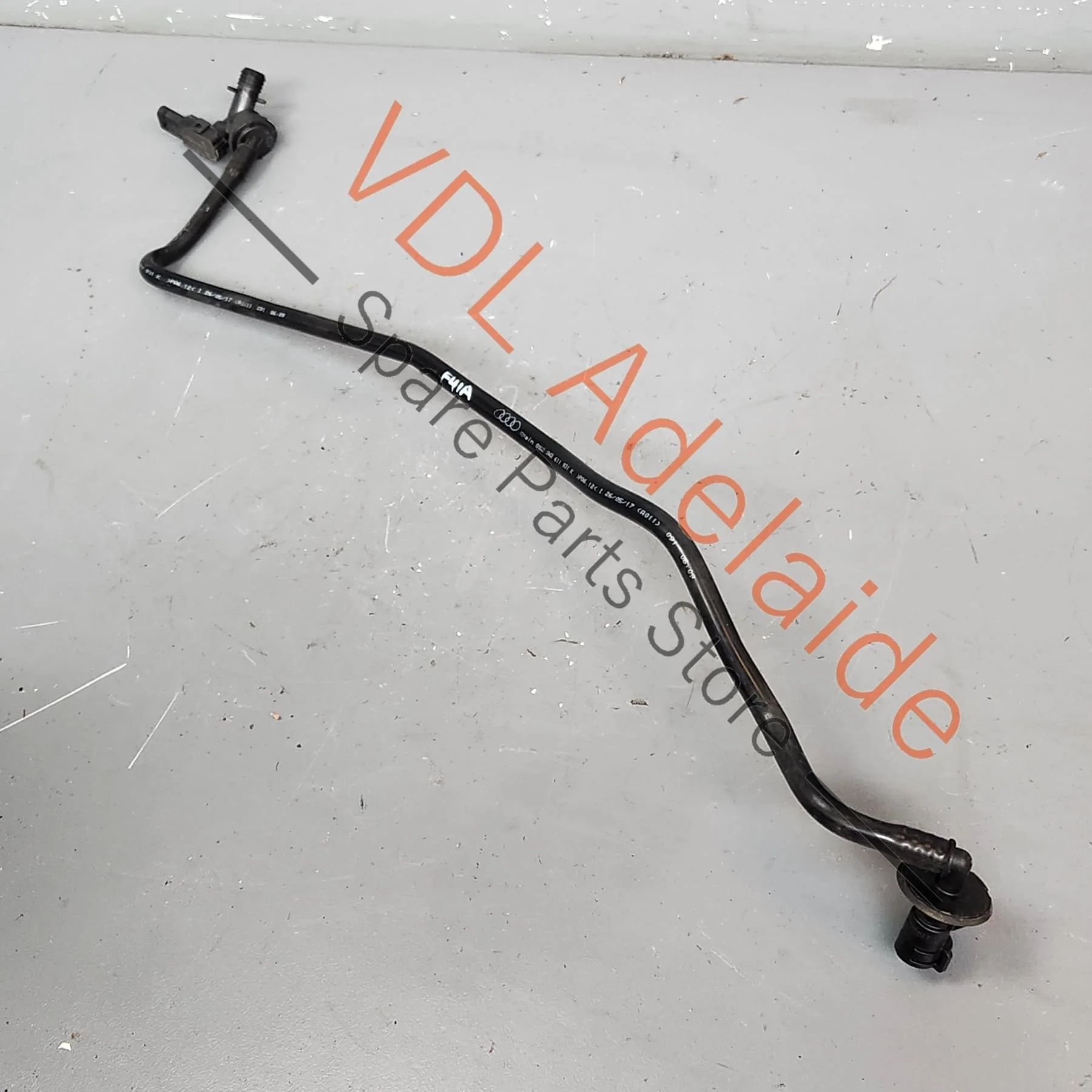 Audi S4 Brake Vacuum Pipe Hose with Sensor & Non-return valve RHD 8W2611931K - Image 5