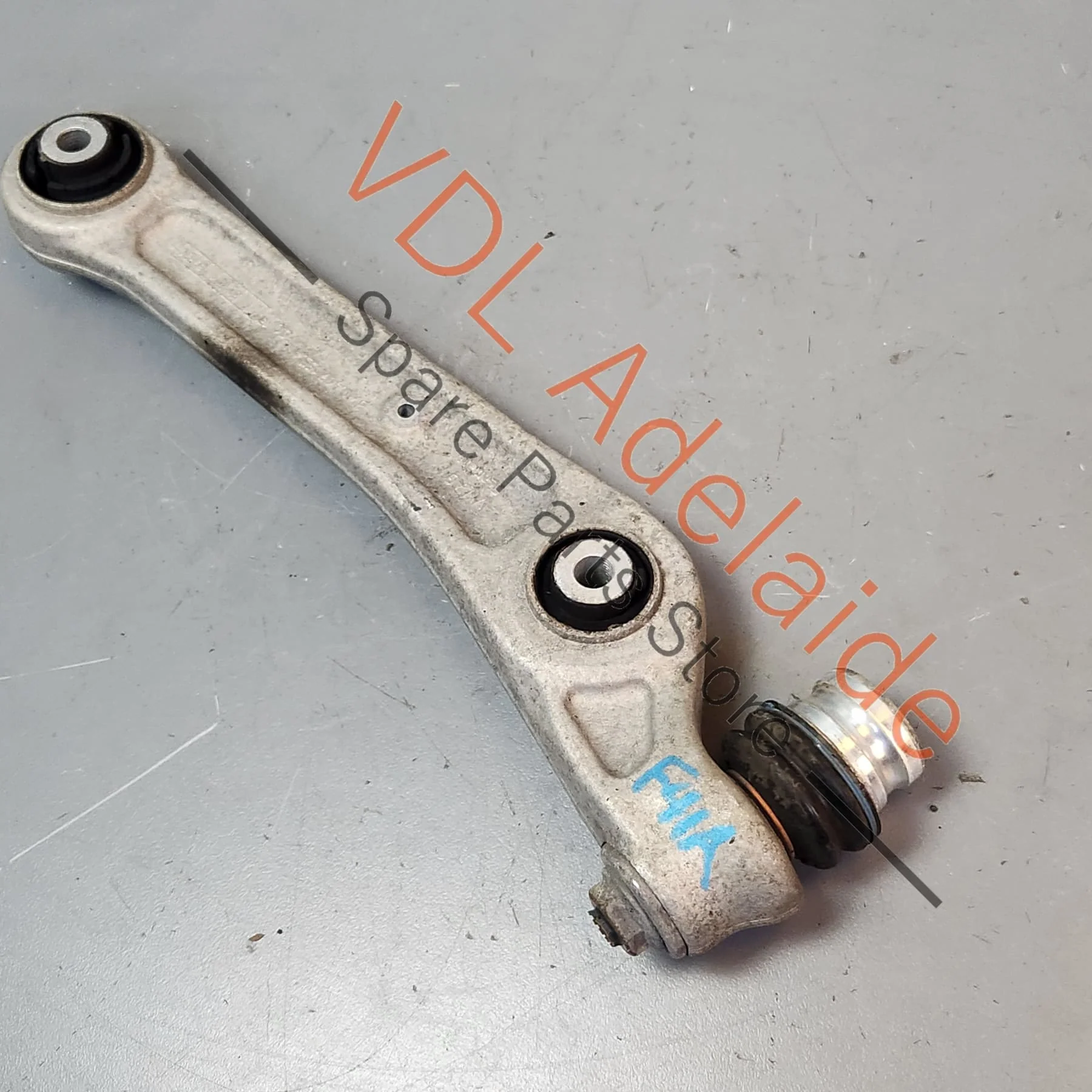 Audi A4 S4 Front Left Suspension Lower Wishbone Arm 8W0407155A 8W0407151D
