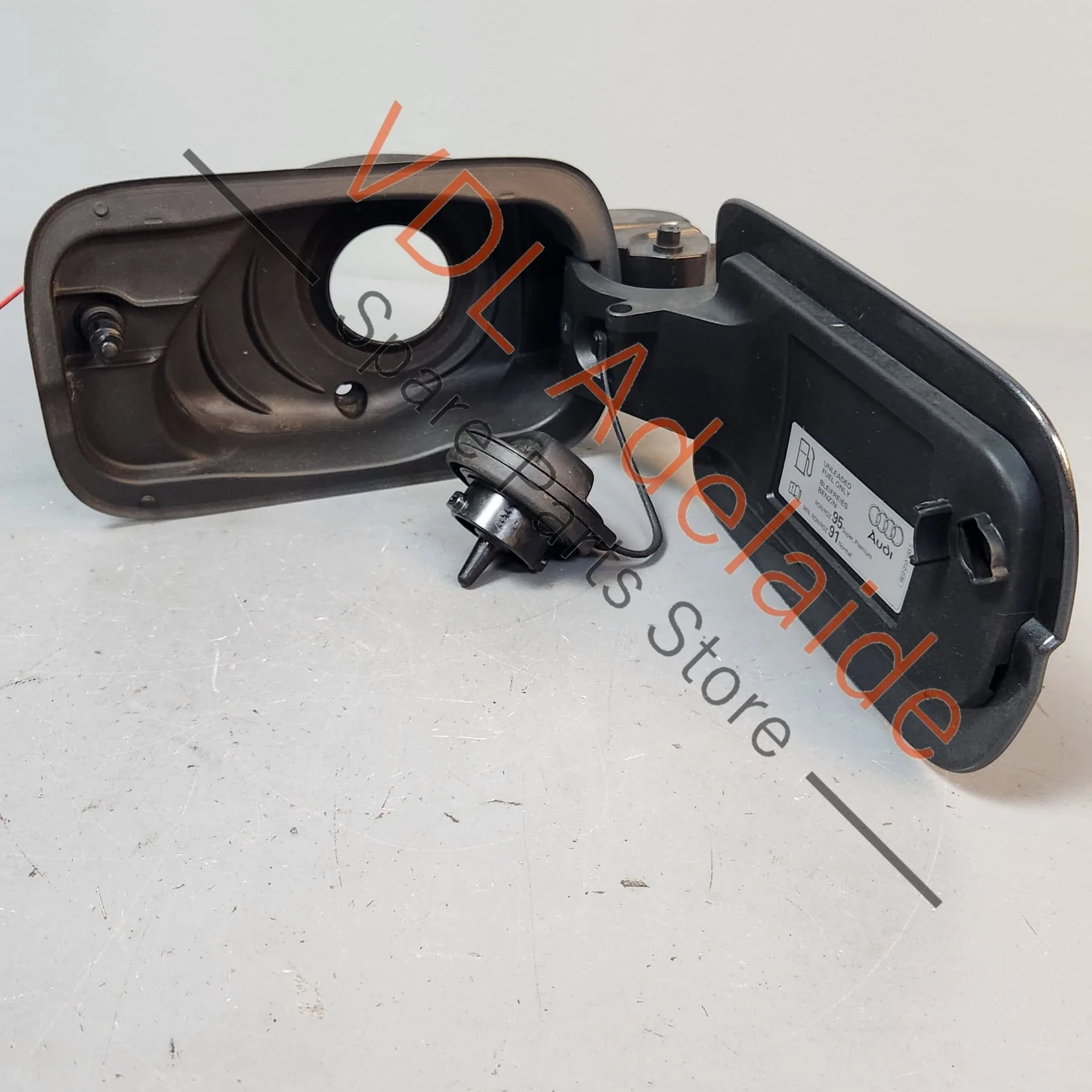 Audi A4 S4 B9 Fuel Petrol Door & Flap 8W0809906 8W0809907 Daytona Grey Pearl 6Y/6Y6Y - Image 2