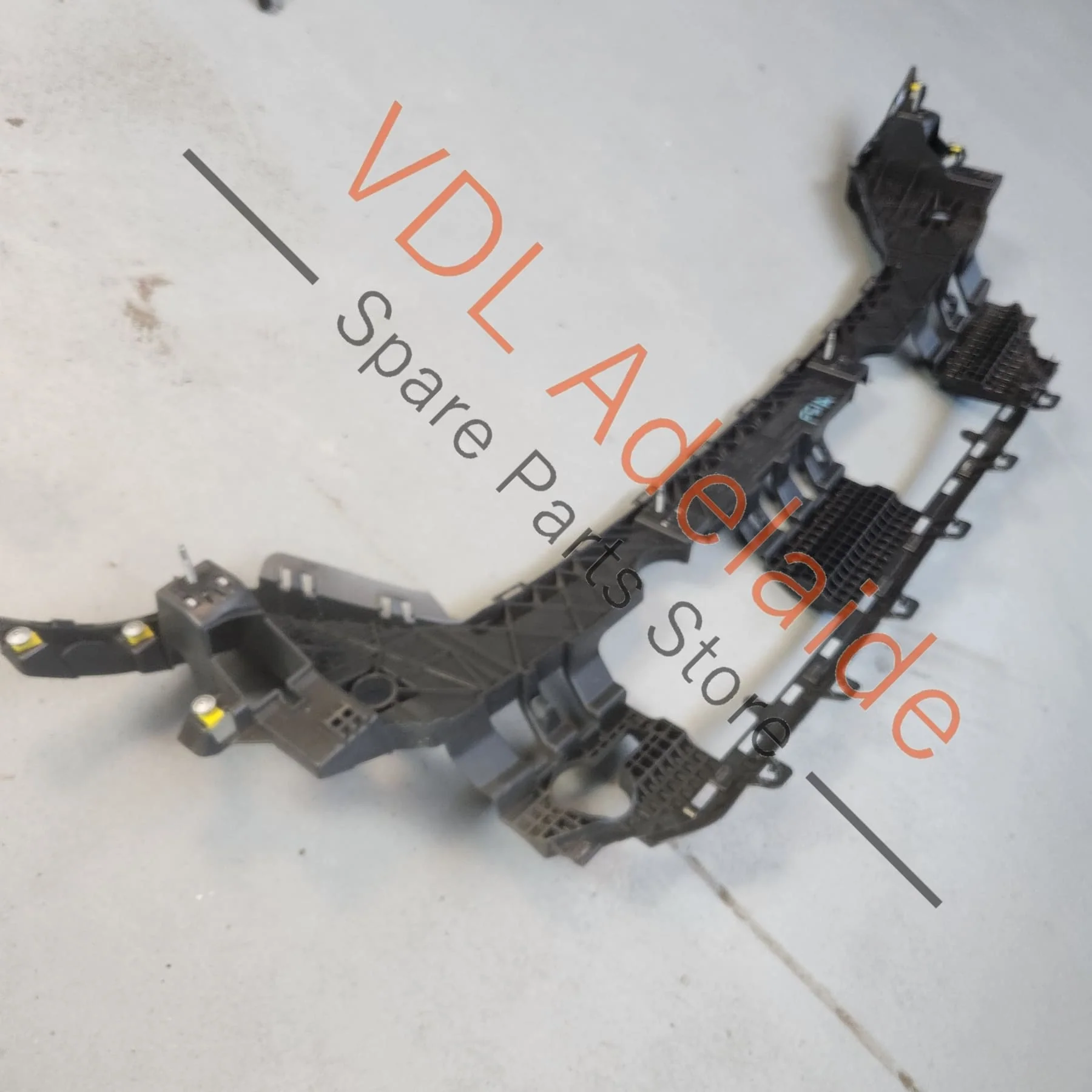 Audi RS5 F5 B9 Rear Bumper Mounting Bracket Middle Centre 8W6807385B - Image 4