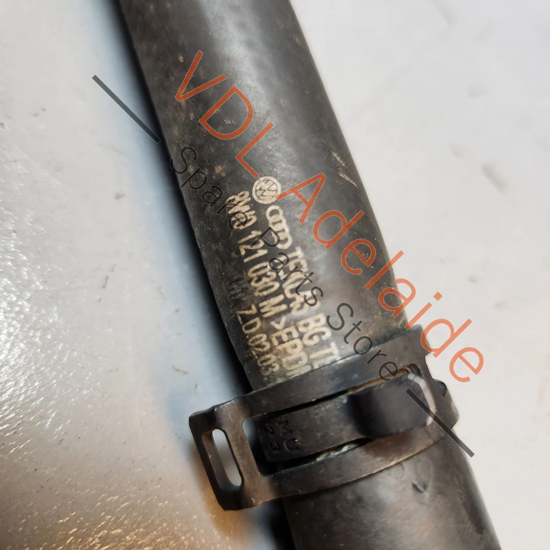 Audi RS5 F5 B9 Additional Radiator Coolant Hose Pipe with Shut off Valve Regulator 8W0121030M - Image 3