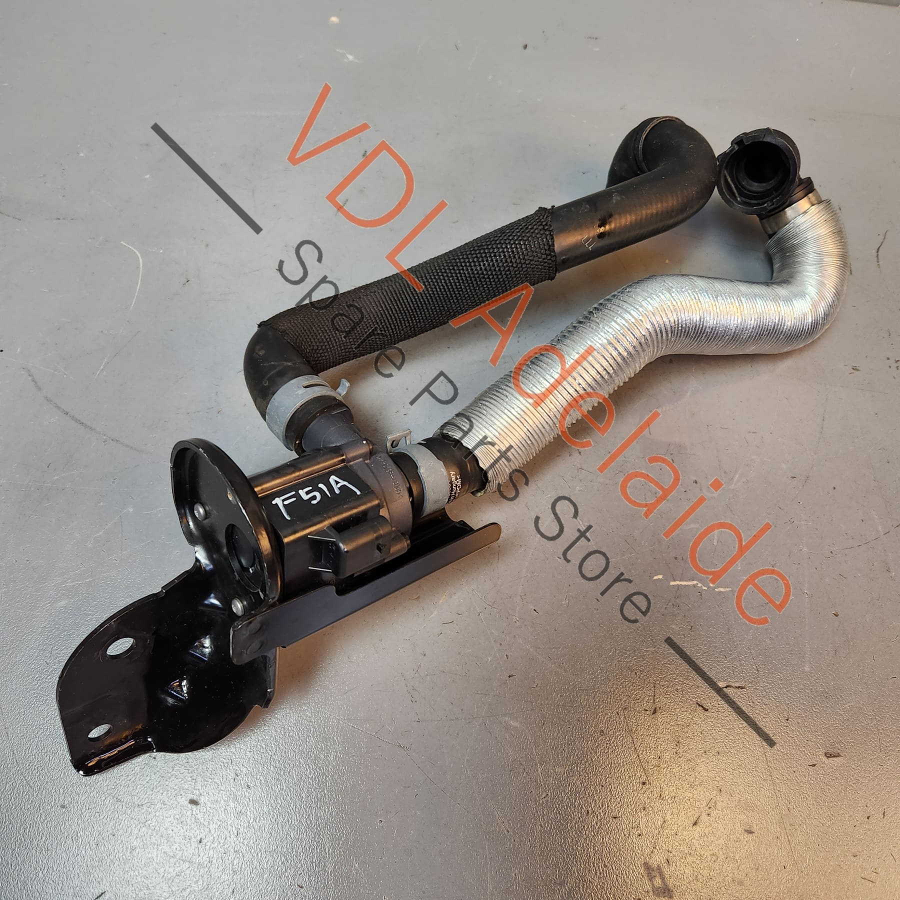 Audi RS5 F5 B9 Coolant Hose and Auxillary Pump 8W0819332AB 06H121601M 8W0819337D - Image 4