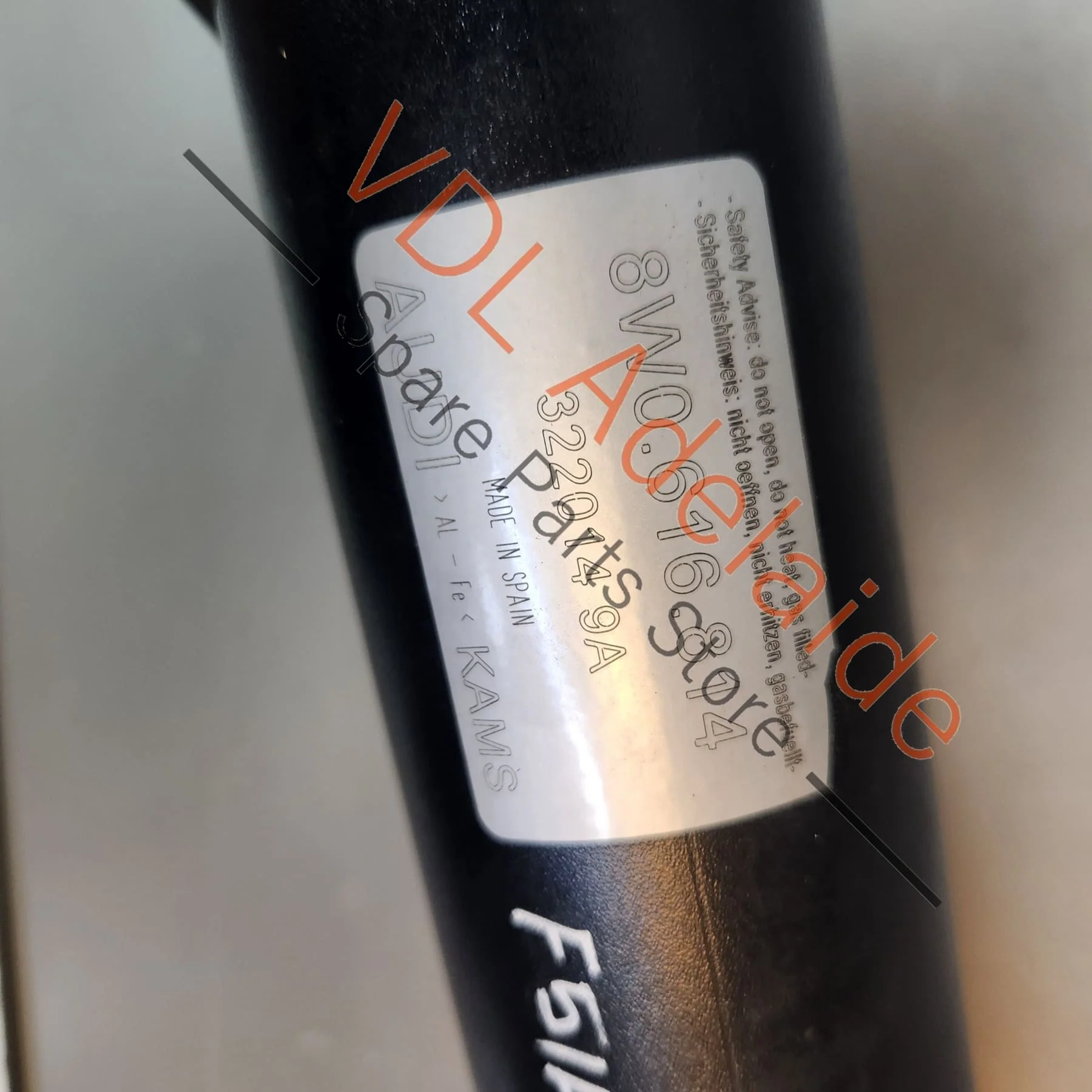 Audi RS5 F5 B9 RS4 Active Suspension Fluid Reservoir Shock Absorber Central Damper Valve 8W0616887 - Image 3