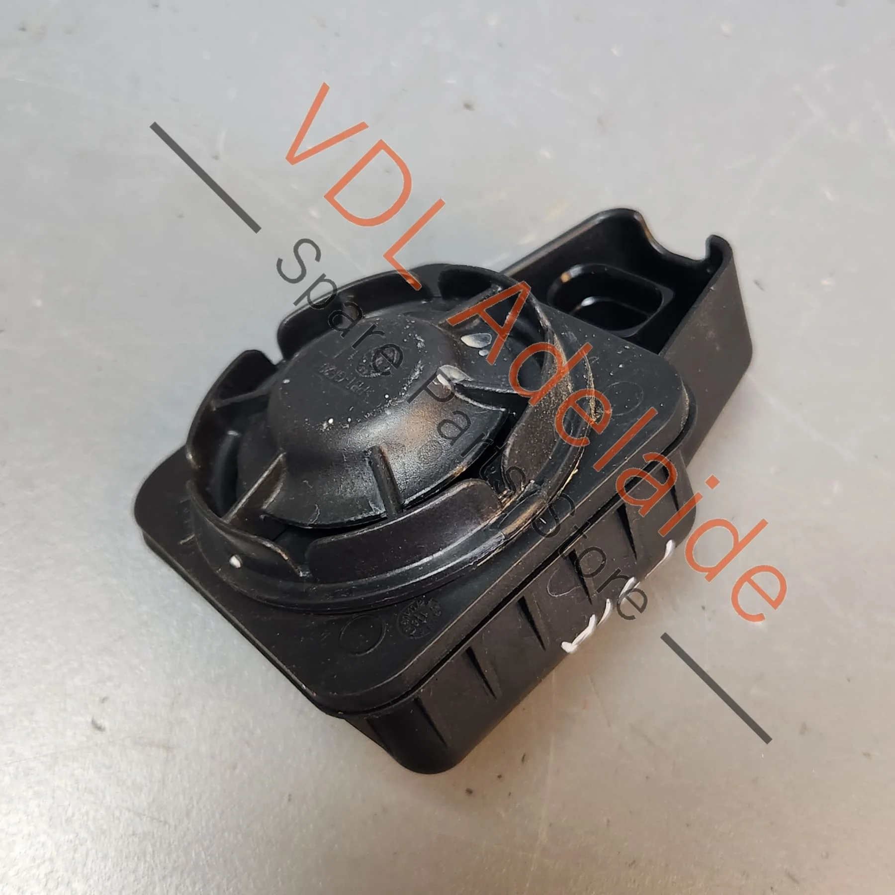 Audi Electronic Siren Alarm 5Q0951605A - Image 2