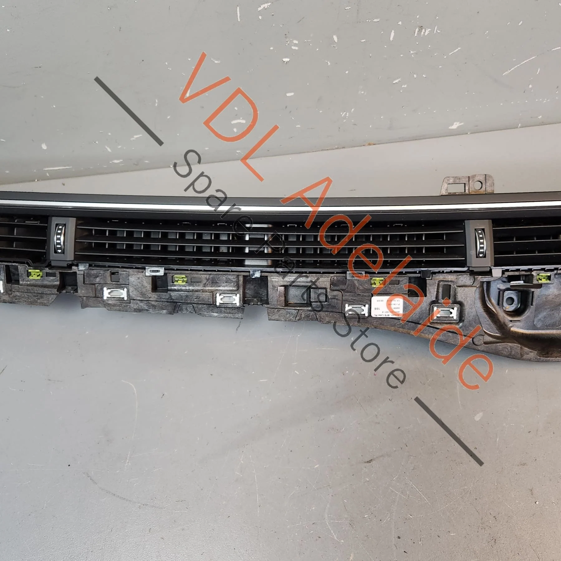 Audi RS5 F5 B9 F5 Centre Dashboard Air Vent for RHD 8W2820901B - Image 8