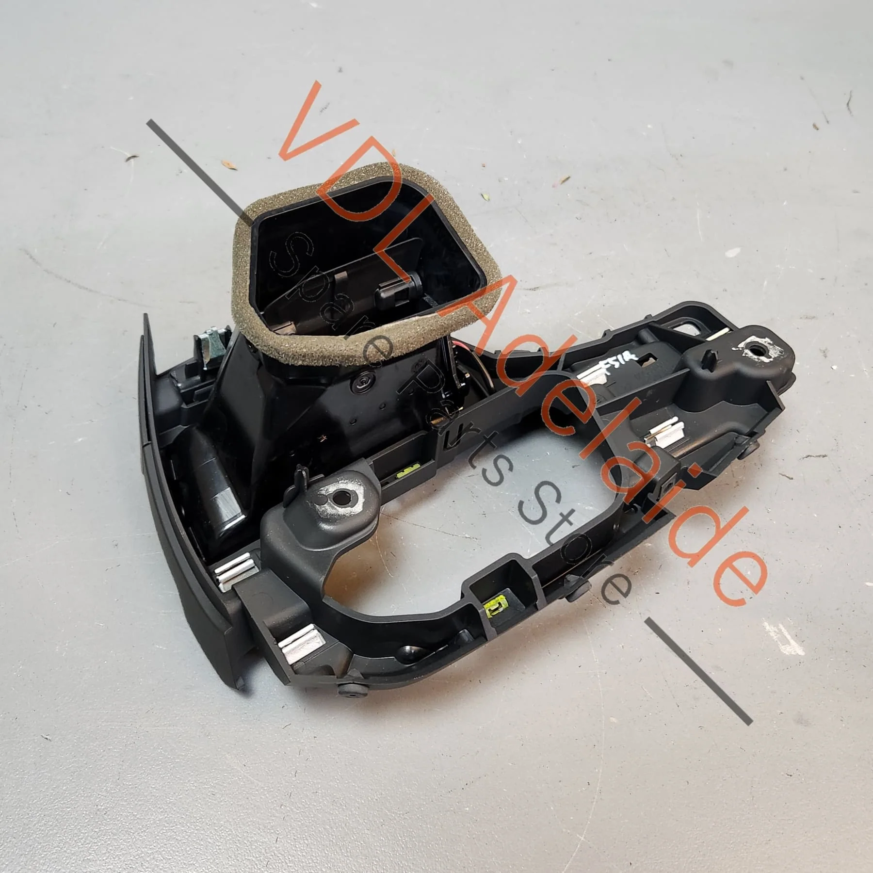 Audi RS5 F5 B9 Right Drivers Side Dashboard Air Vent for RHD 8W2820902B 6PS - Image 5