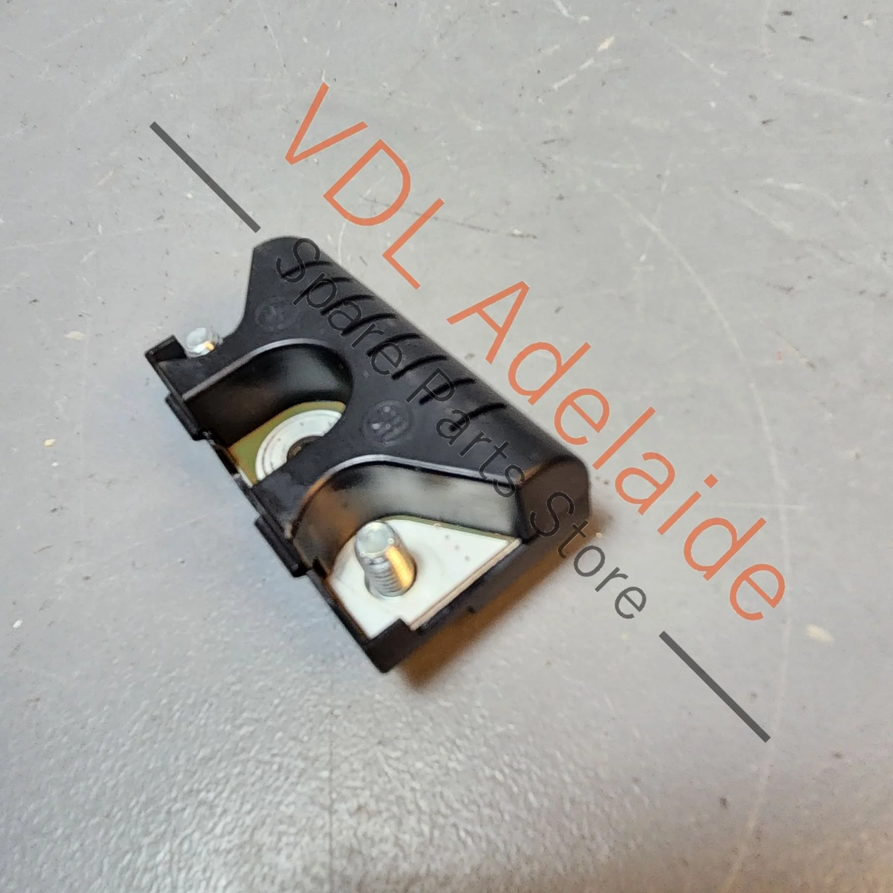 Audi Antenna Noise Disturbance Suppressor 8T8035570 - Image 5