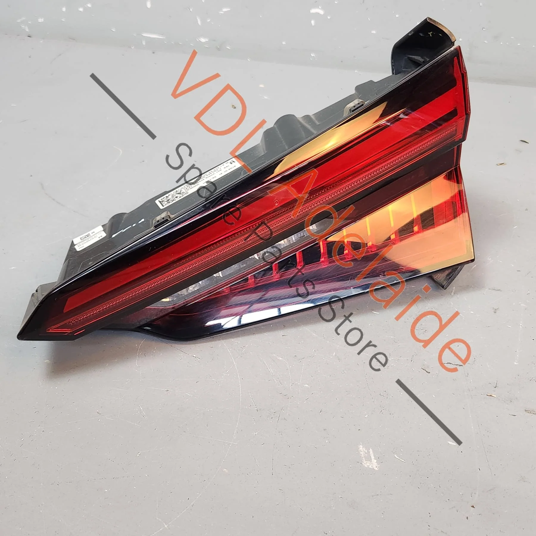 Audi RS5 F5 B9 Rear Right Inner LED Tail Light for RHD 8W6945094J 8W6945094P