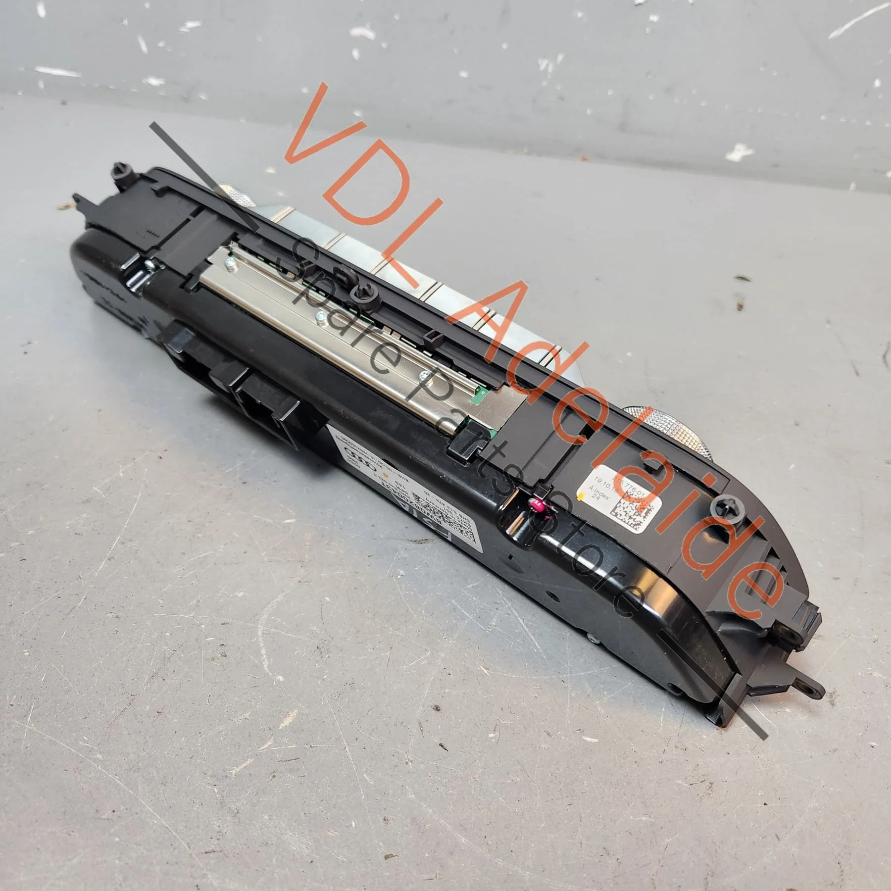 Audi RS5 F5 B9 Front Climate AC Control Switch 8W0820043T - Image 6