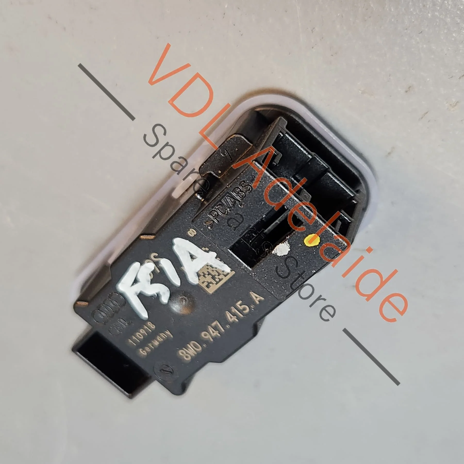 Audi LED Interior Light 8W0947415A - Image 3