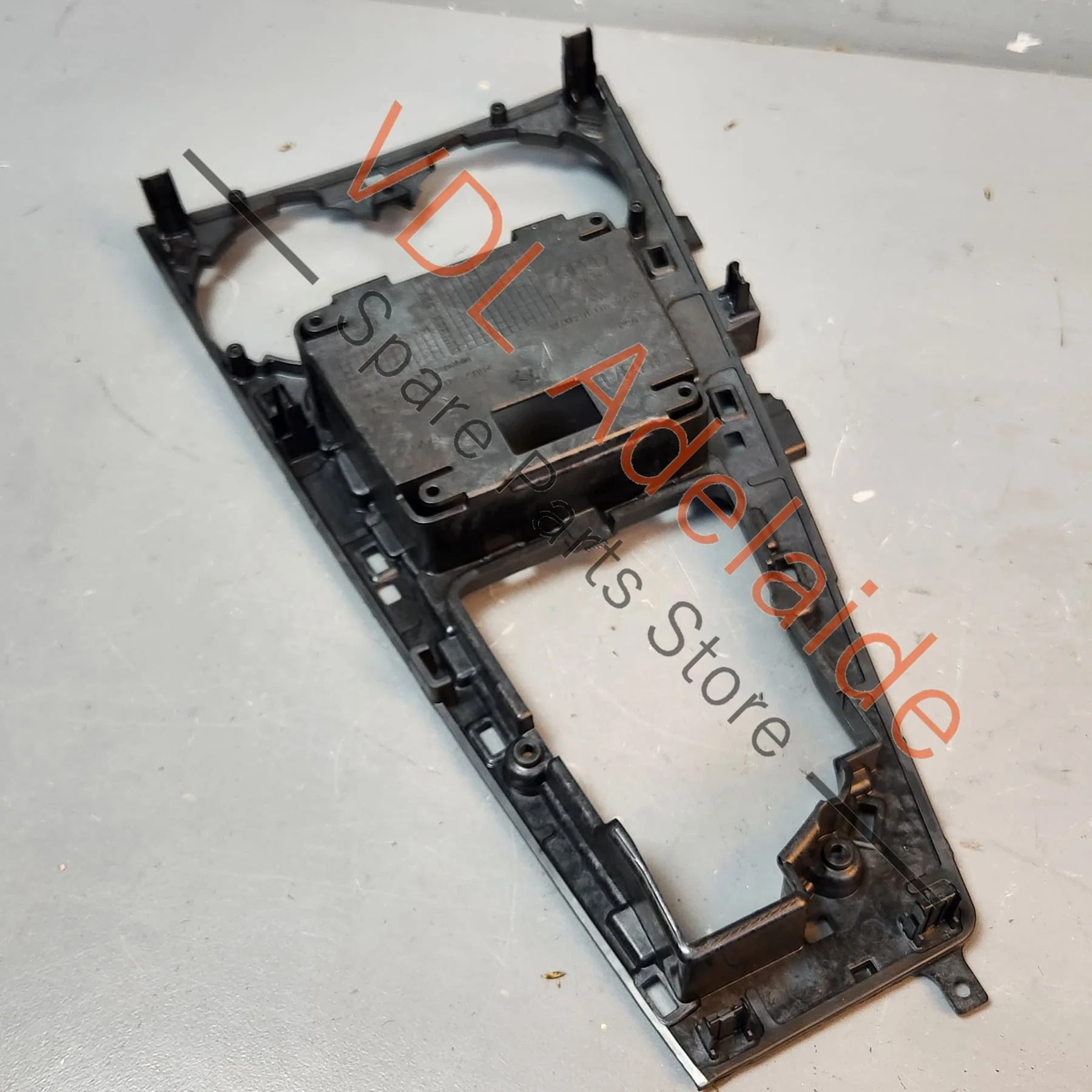 Audi A5 RS5 F5 B9 Cenre Console Trim Mounting Bracket 8W2864261A - Image 4