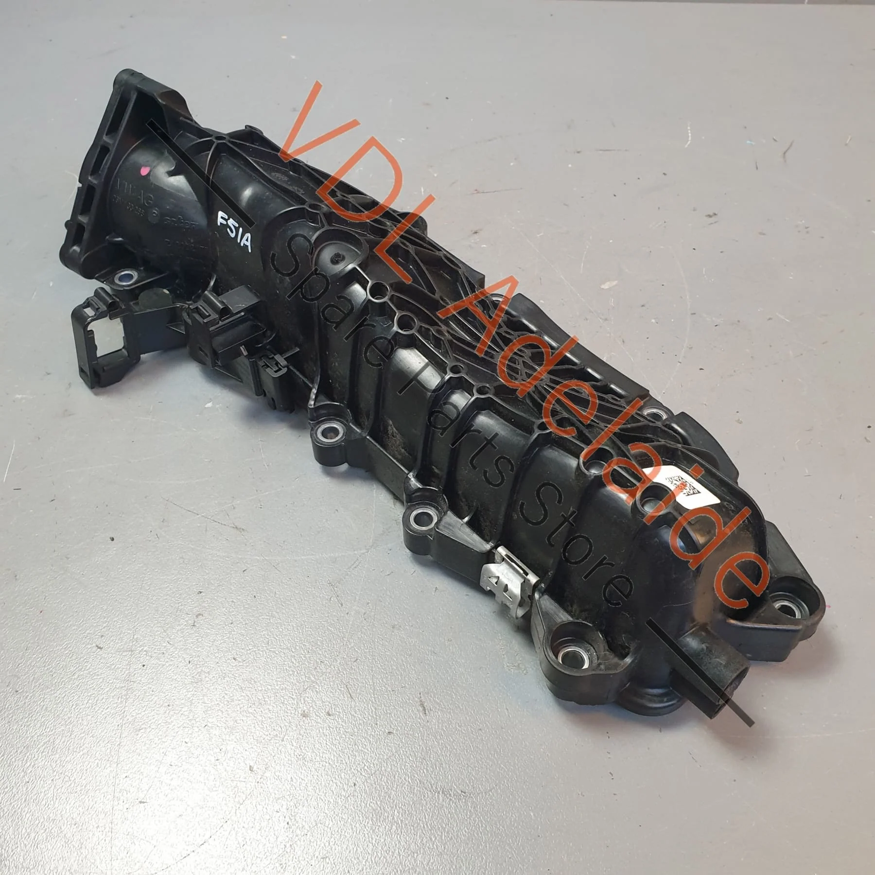 Audi RS5 Right Side Intake Manifold 06M133268P 06M133268AD