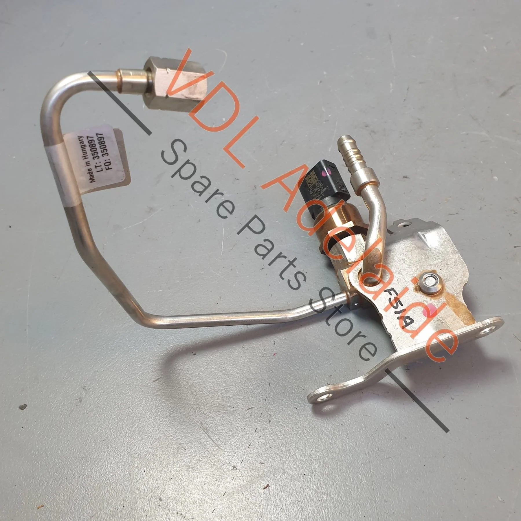 Audi RS4 RS5 11 BAR Fuel Pressure Sensor w Supply Line 06M127503S 059906054K 059906054L - Image 6
