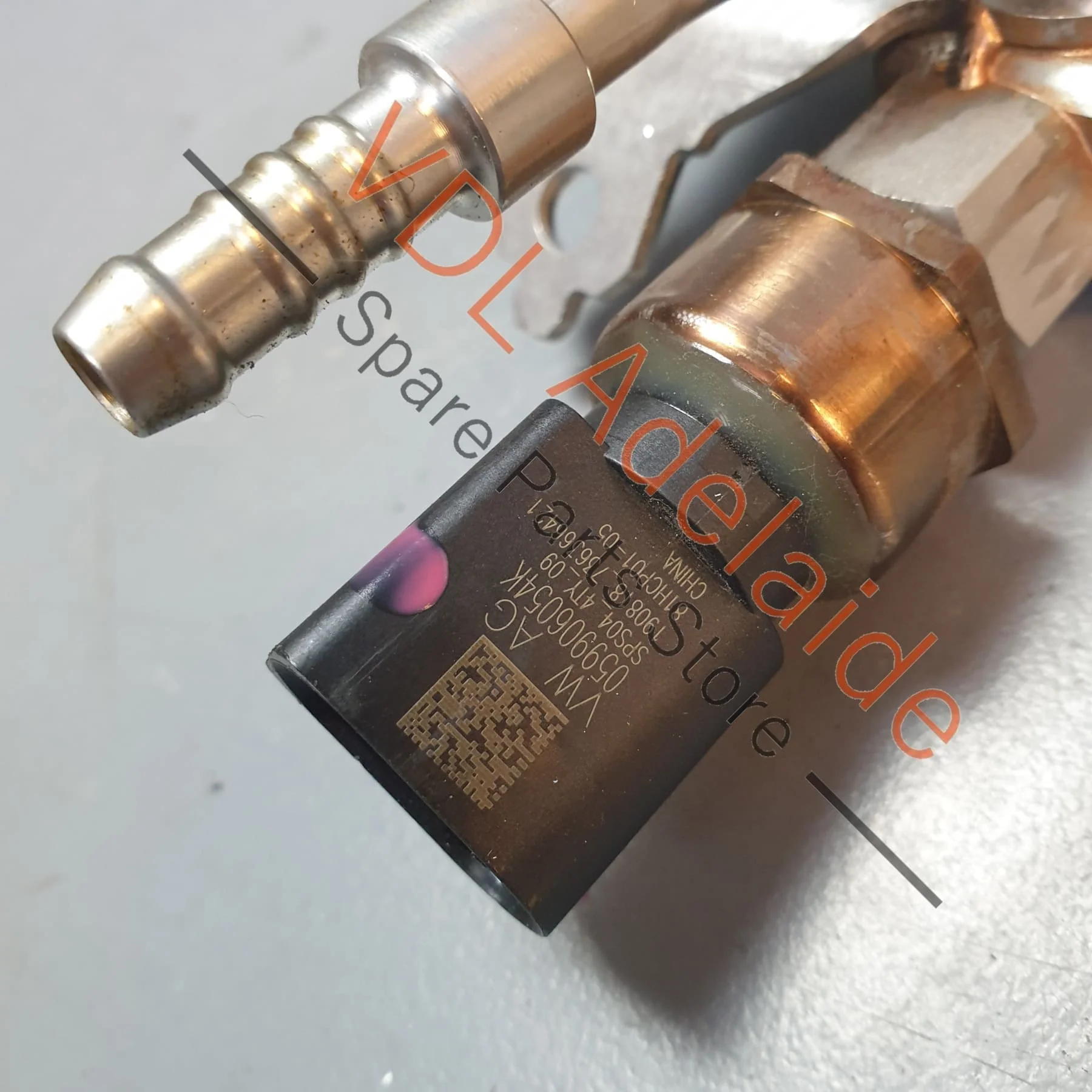 Audi RS4 RS5 11 BAR Fuel Pressure Sensor w Supply Line 06M127503S 059906054K 059906054L - Image 9