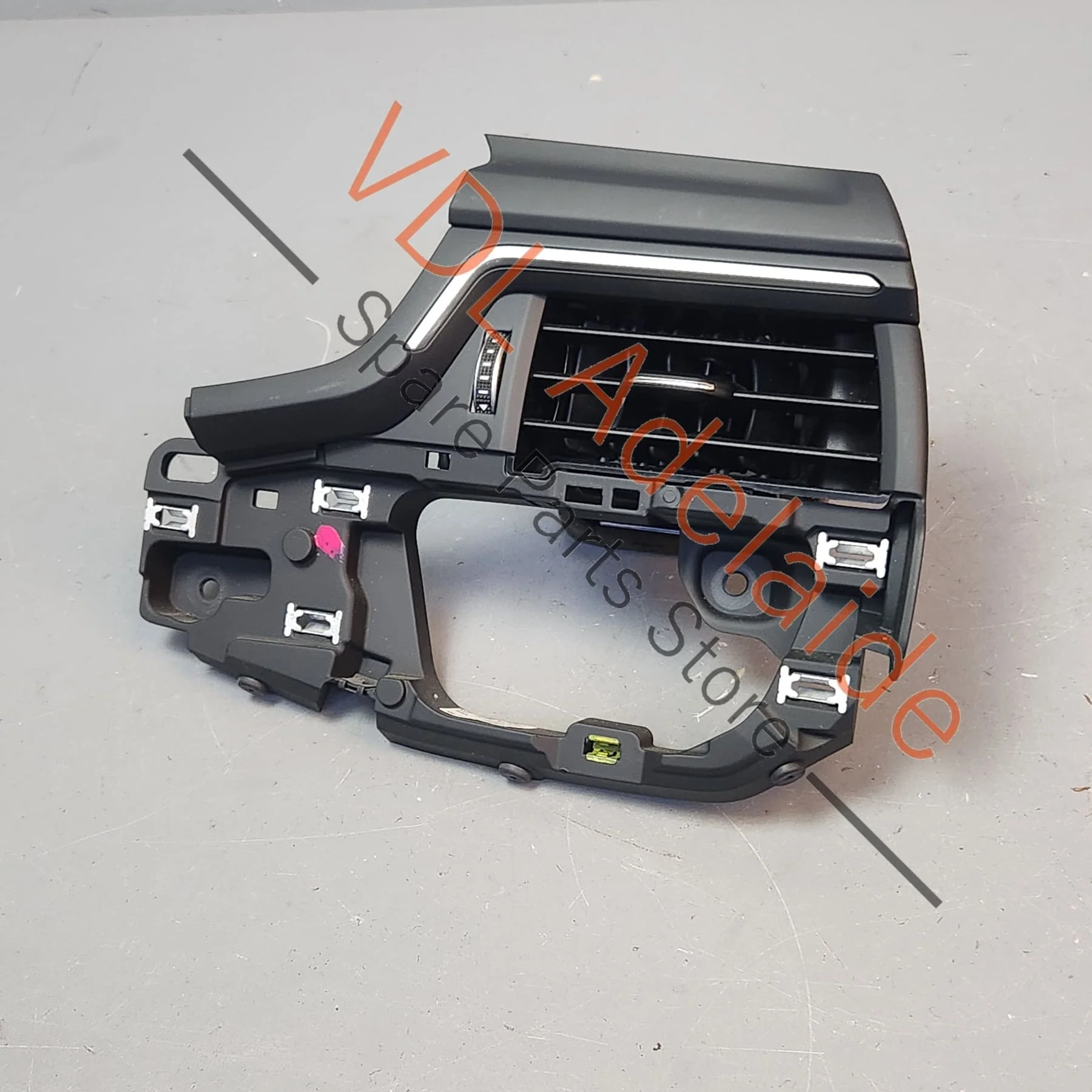 Audi A5 F5 Right Drivers Side Dashboard Air Vent for RHD 8W2820902B 6PS - Image 2