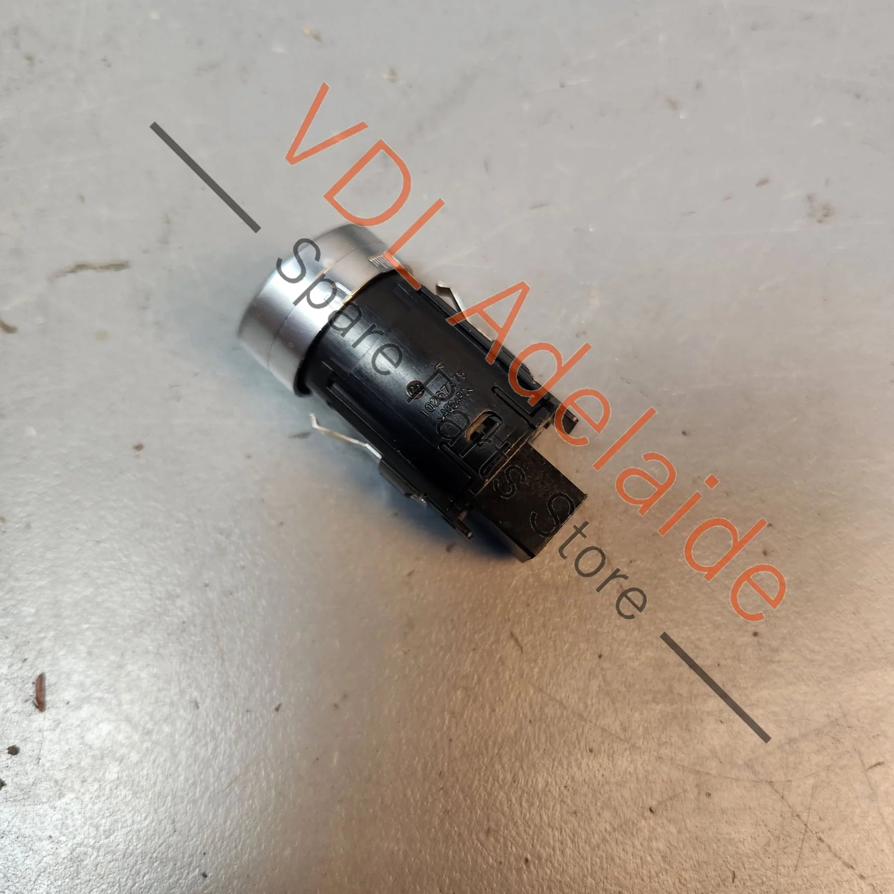 Audi A5 F5 Start Stop Switch Button for RHD 8W2905217F - Image 4