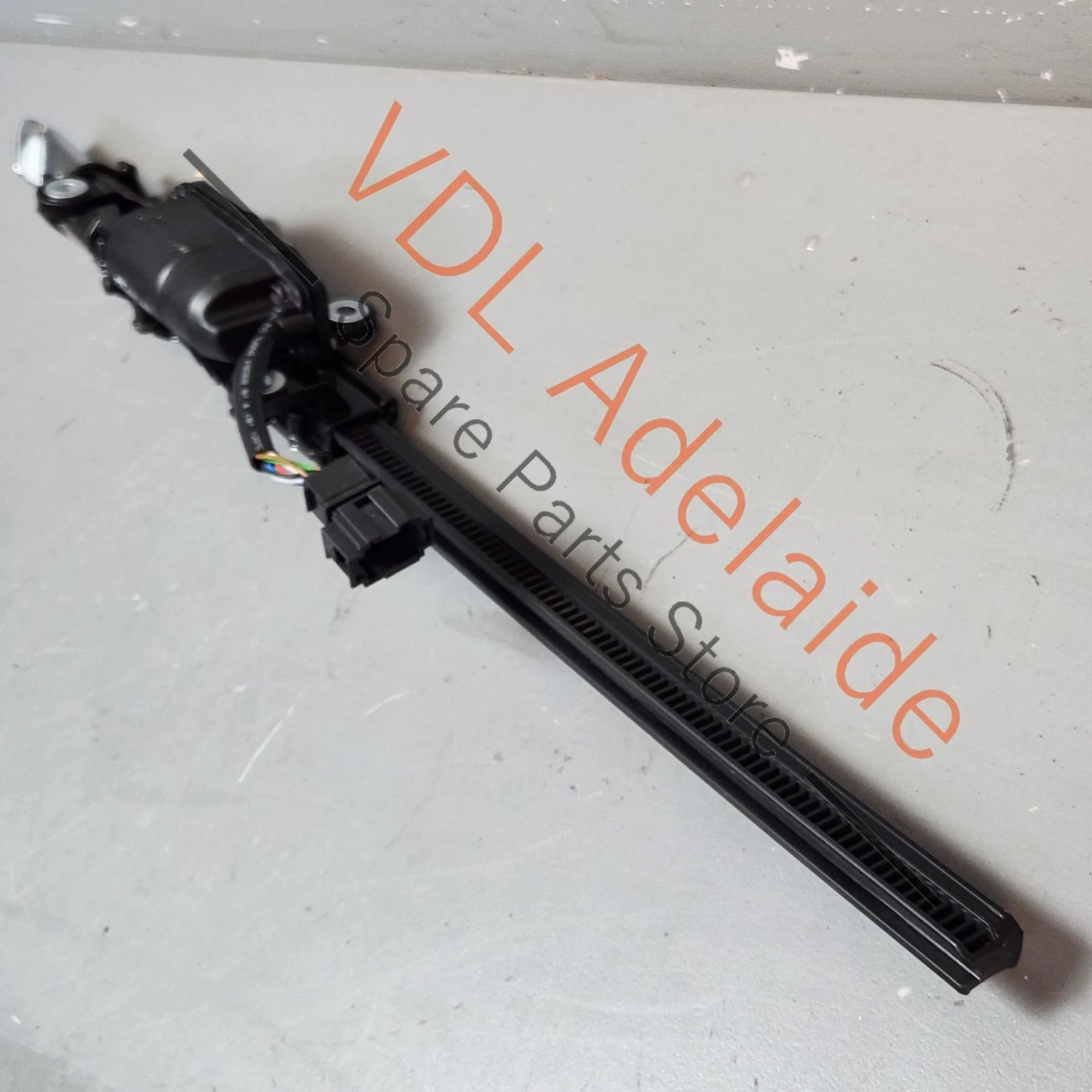 Audi A5 F5 Coupe Left Front Seatbelt Ready Assistant Motor 8W6857759 3Q7 - Image 5