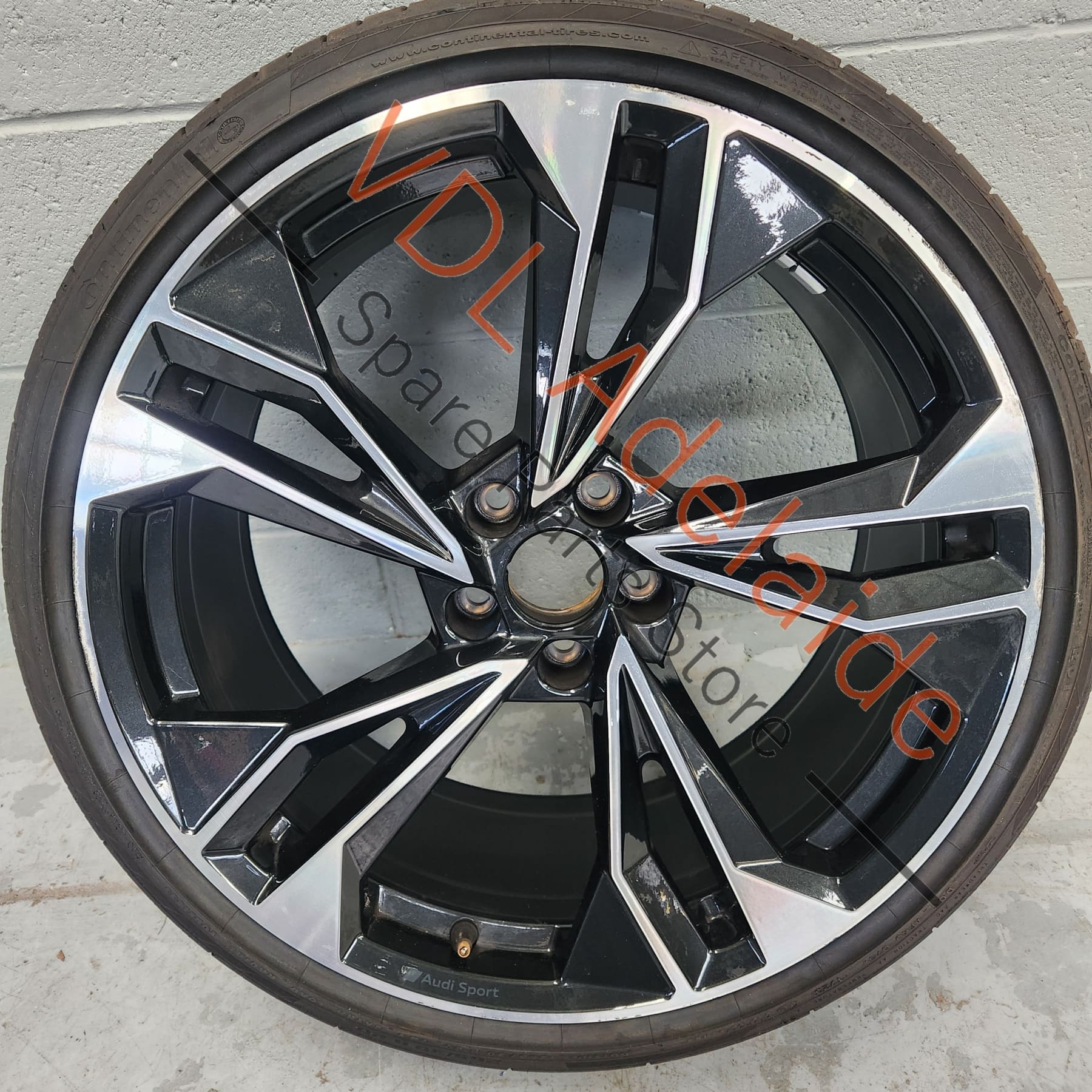 Genuine Audi S5 B9 F5 Sport Alloy Wheel 20x9 ET34 Diamond cut 8W0601025EQ #02