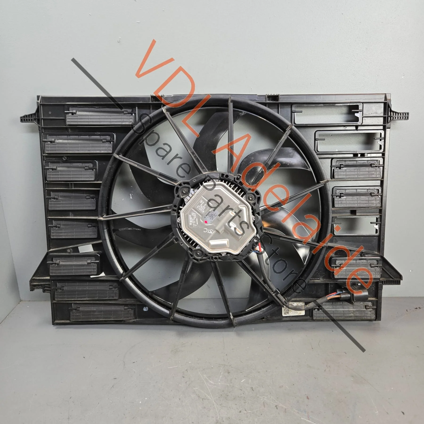 Audi S5 B9 F5 Radiator Fan 8W095945T 8W0121207B 600W 490mm