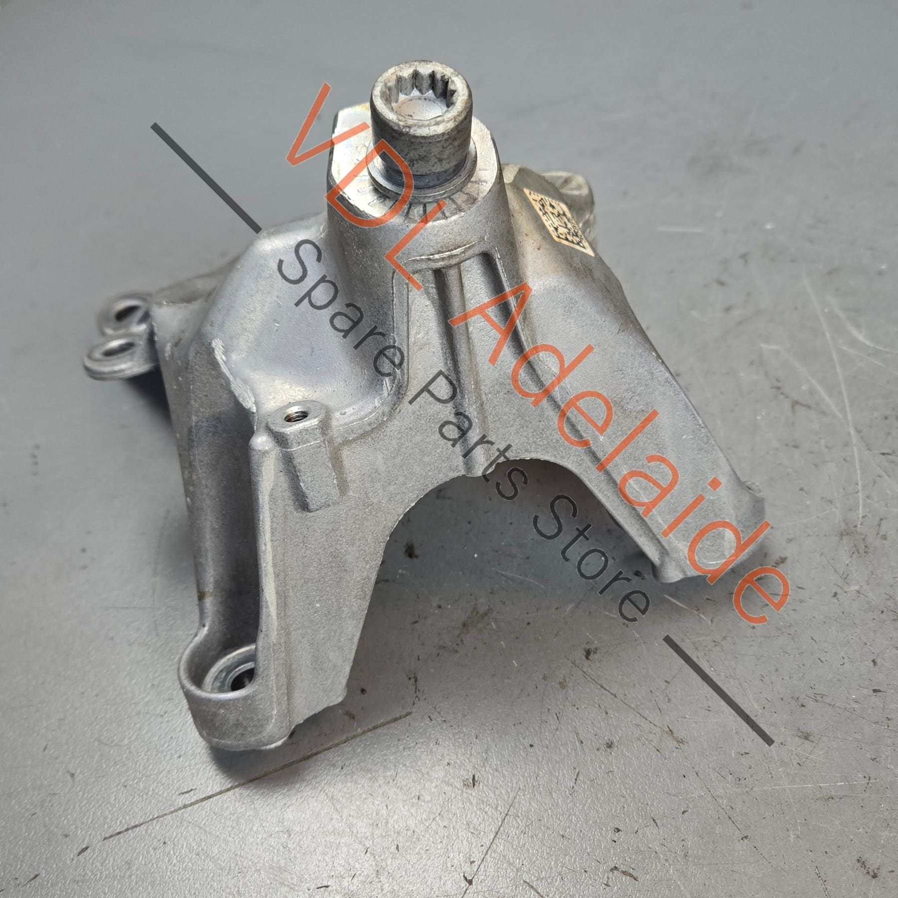 Audi B9 S4 S5 3.0 V6 Aluminium Engine Mounting Bracket Right Side 8W0199308R