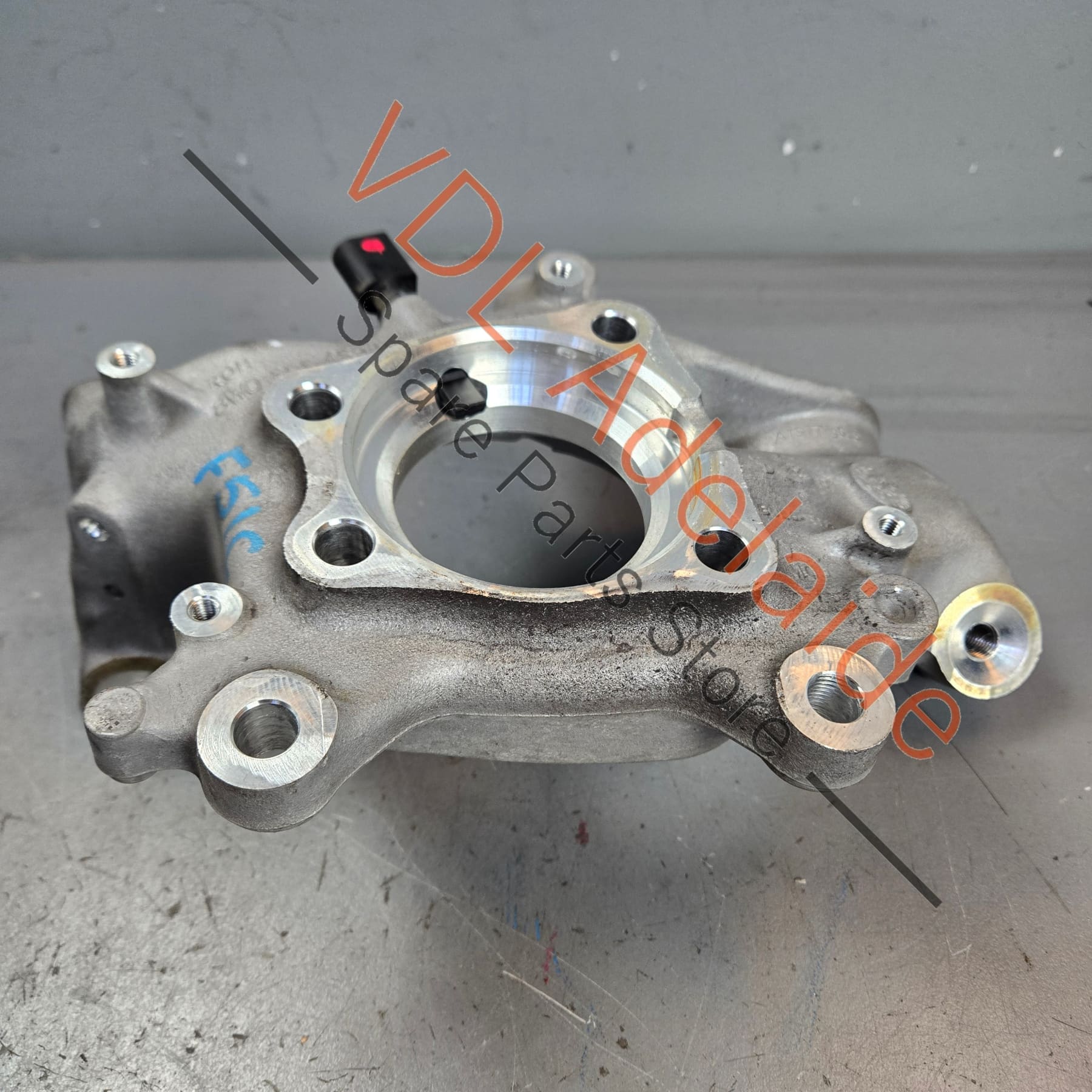 Audi A4 A5 RS5 RS4 Rear Left Wheel Hub Knuckle Bearing Housing 8W0505431Q 8W0505459D - Image 2
