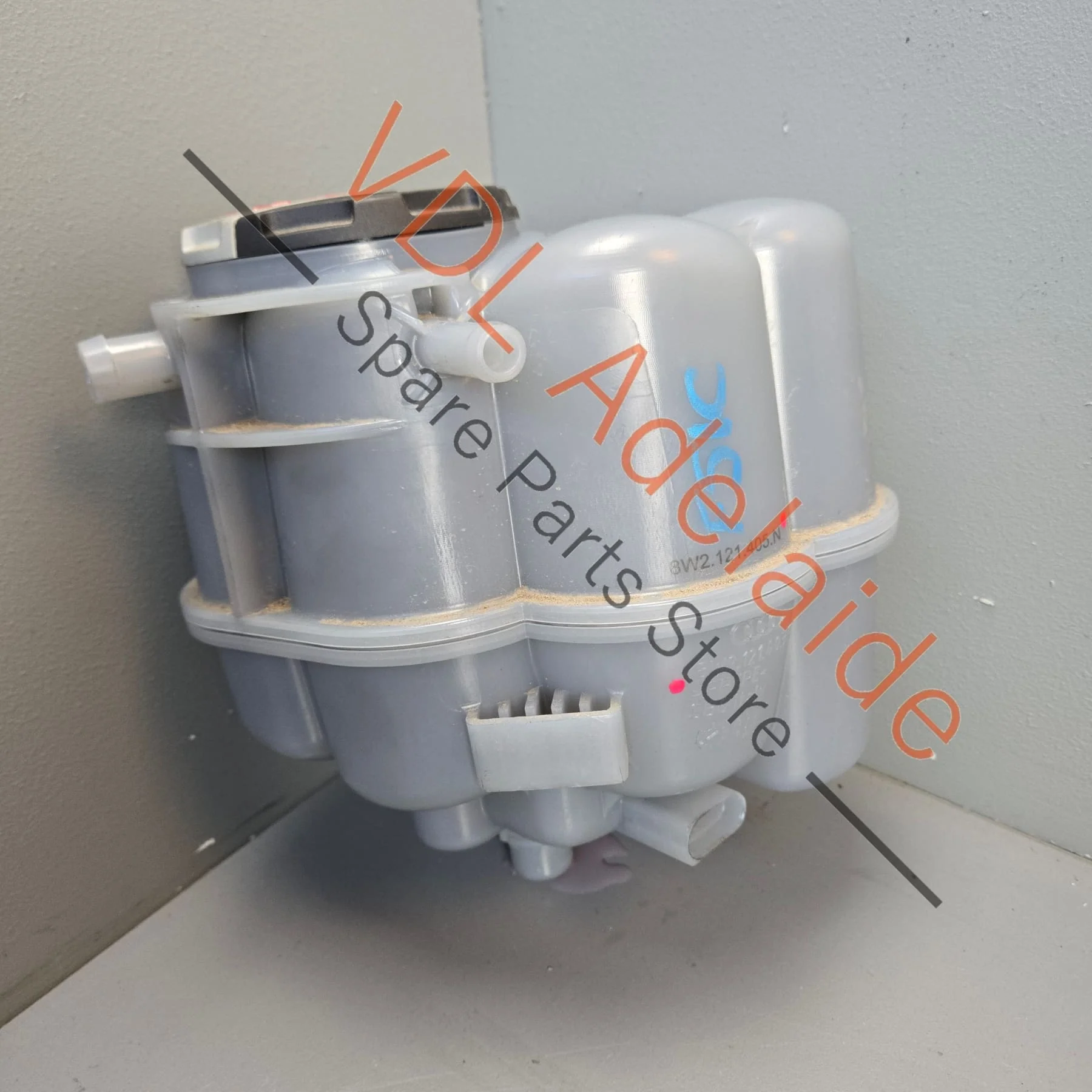 Audi A5 S5 RS5 Radiator Coolant Reservoir Tank w 1.6 BAR Cap 4M0121321Q 8W2121405N - Image 3