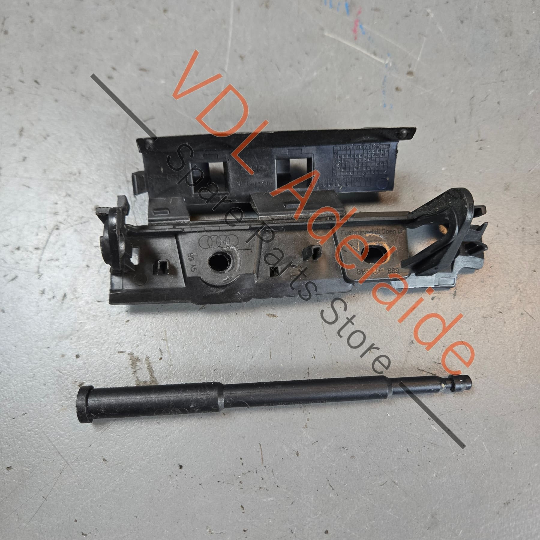 Audi A5 S5 A5 B9 Left Side Rear Bumper Retaining Bracket 8W6807889 - Image 2