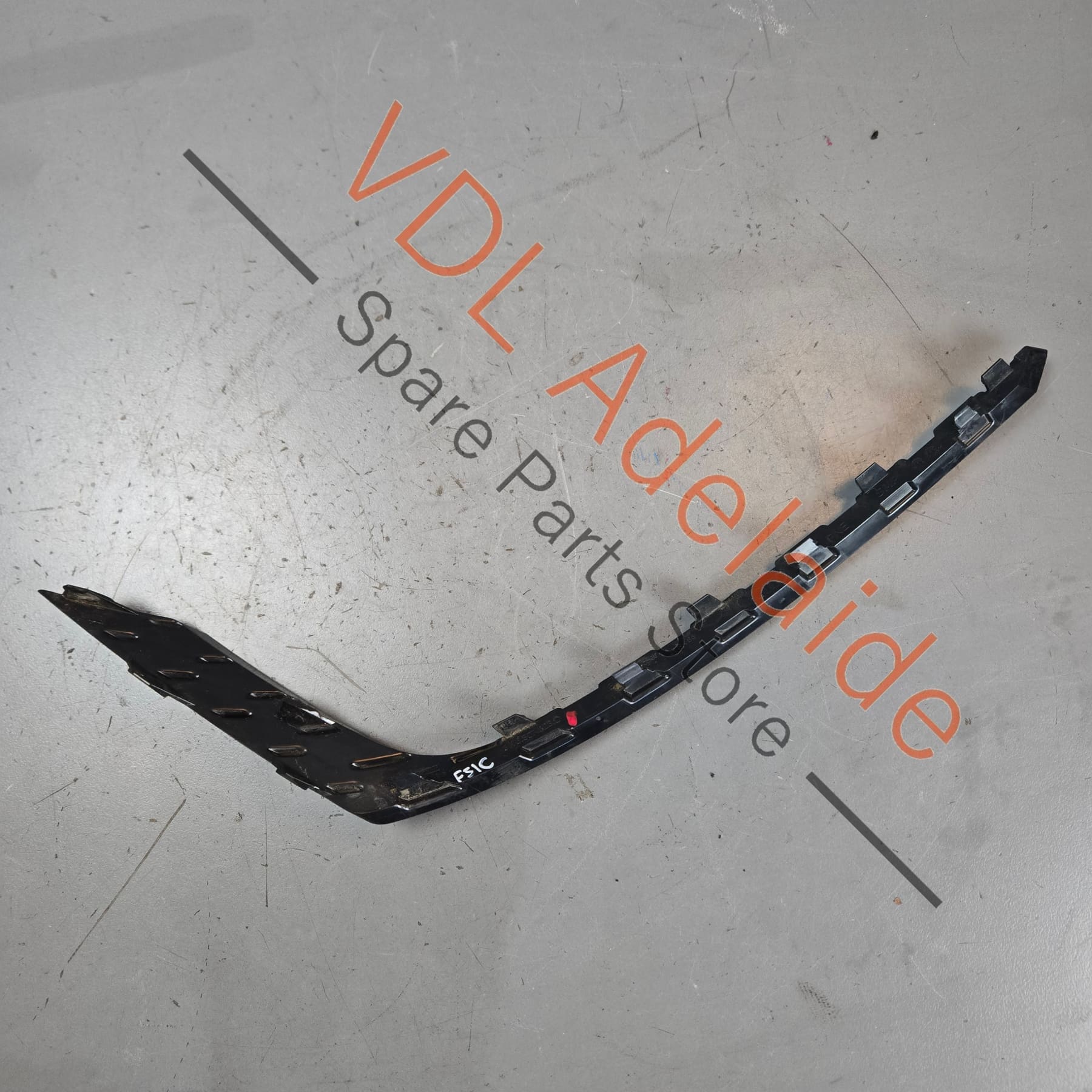 Audi S5 B9 F5 Rear Left Bumper Honeycomb Trim Insert 8W6807823C - Image 4