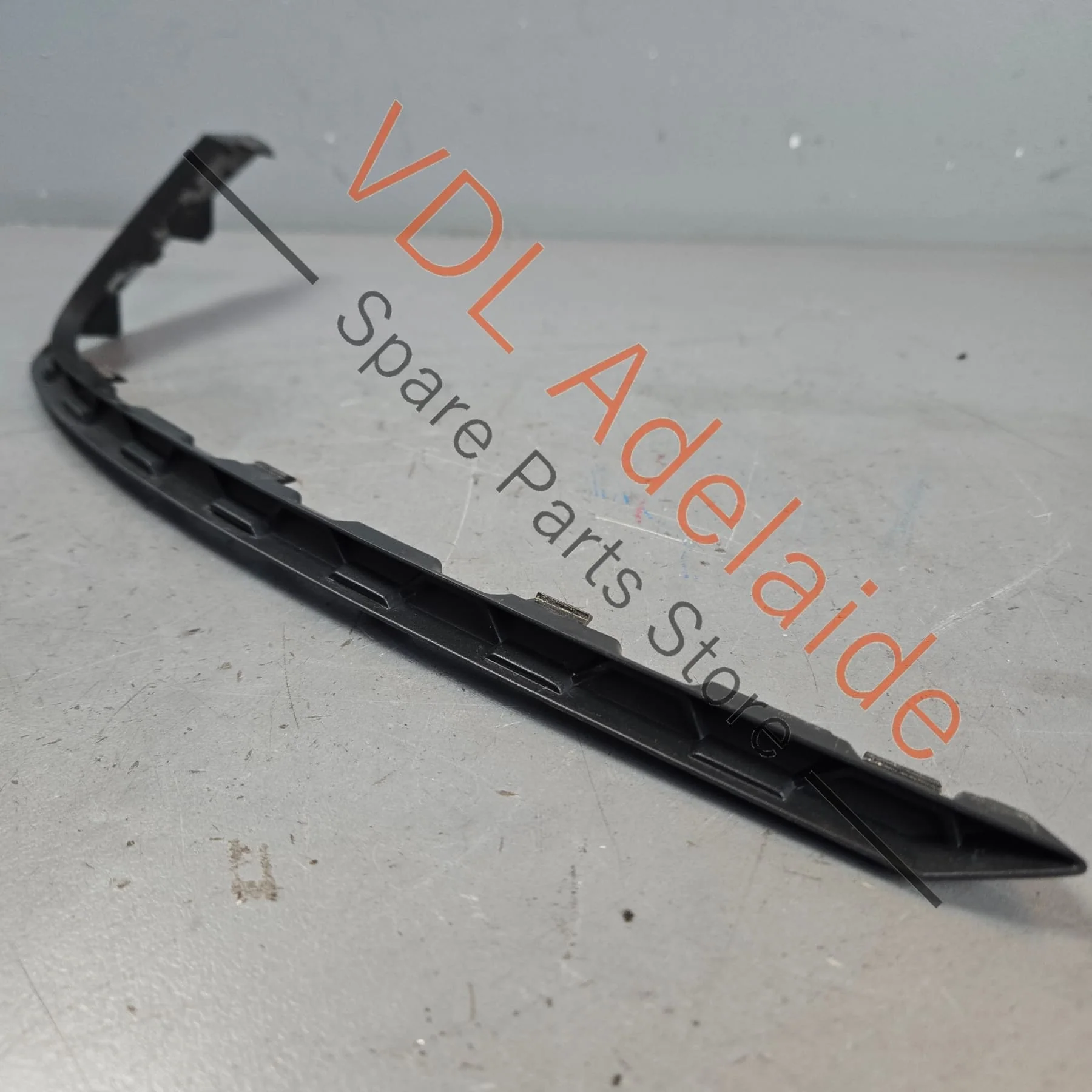 Audi S5 B9 F5 Rear Right Bumper Honeycomb Trim Insert 8W6807824C - Image 4