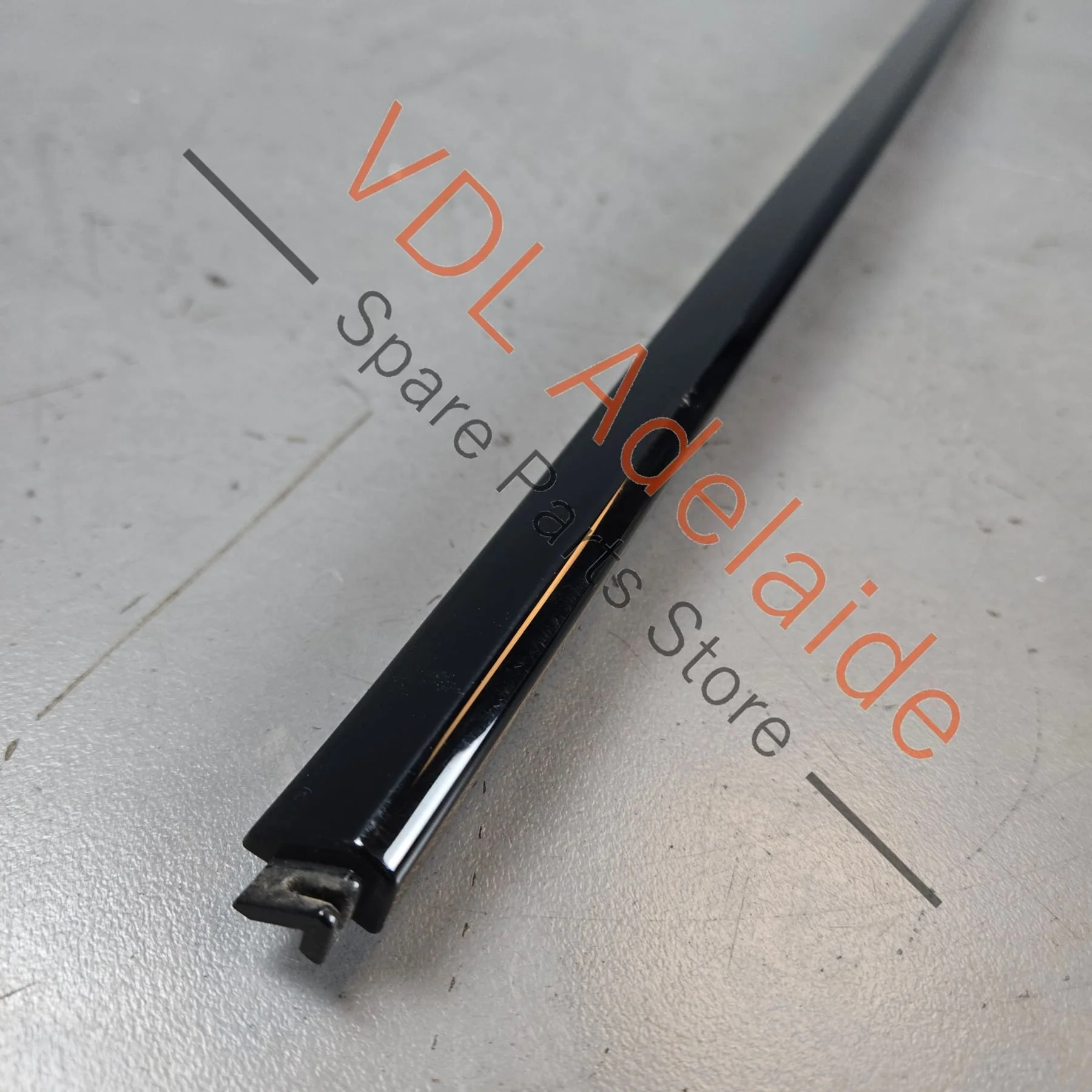 Audi S5 B9 F5 Rear Bumper Middle Centre Gloss Black Trim Insert 8W68533551D T94 - Image 3
