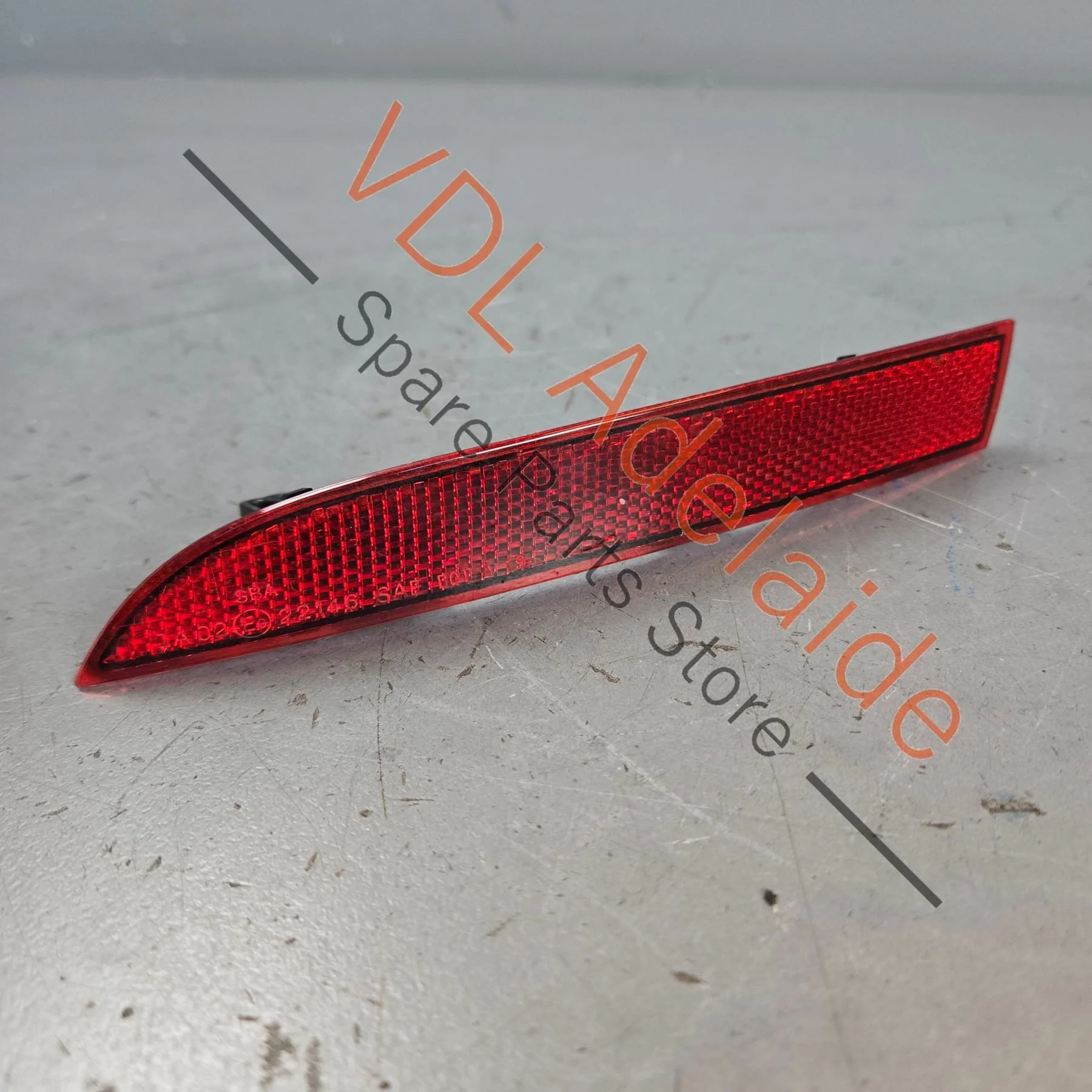 Audi A4 S4 RS4 A5 S5 RS5 B9 Left Outer Rear Bumper Reflector 8W0945105AC