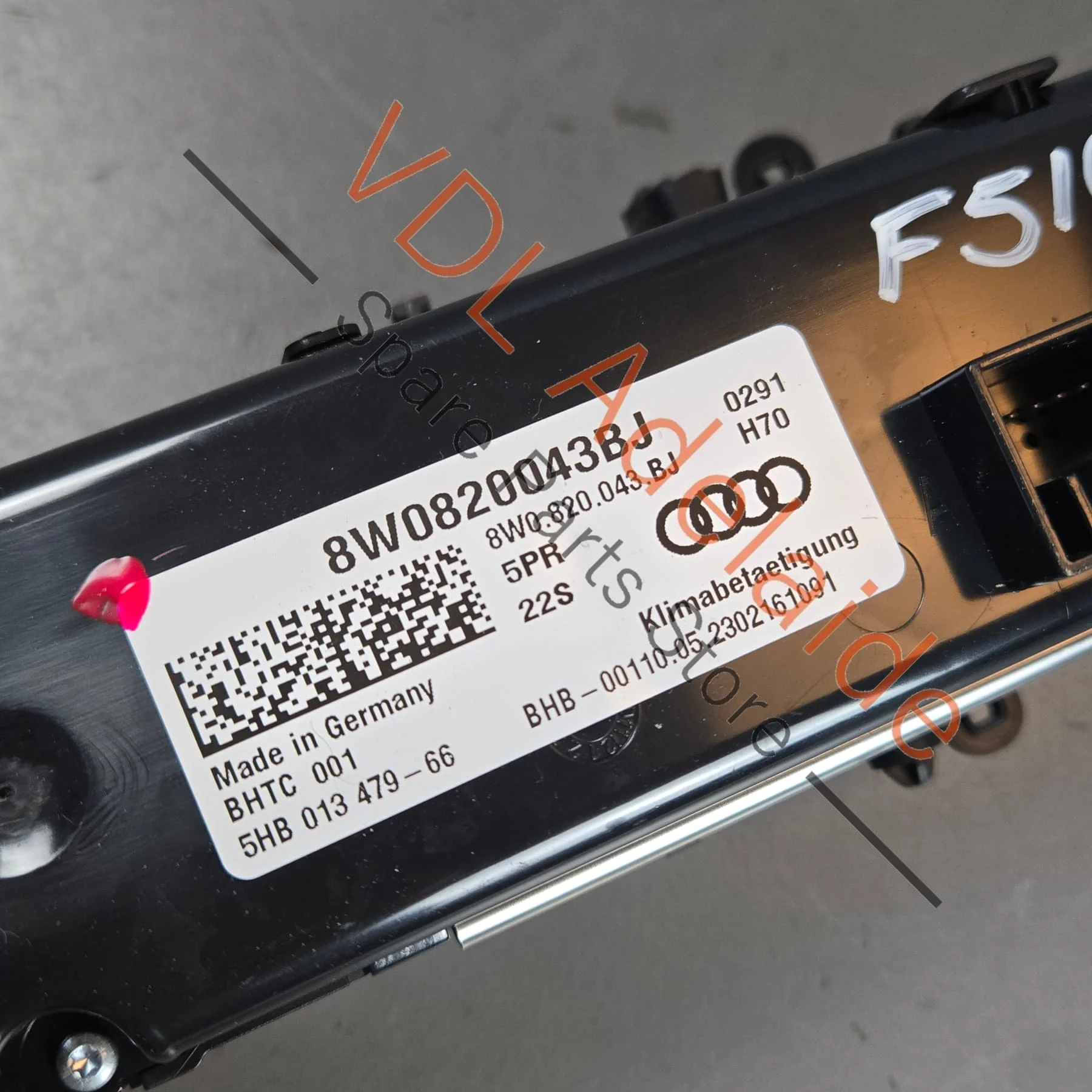 Audi A4 S4 B9 Dashboard Air Conditioning Switch Panel 8W0820043BJ 5PR 8W0820043AP 5PR 8W0820043BR 5PR - Image 2