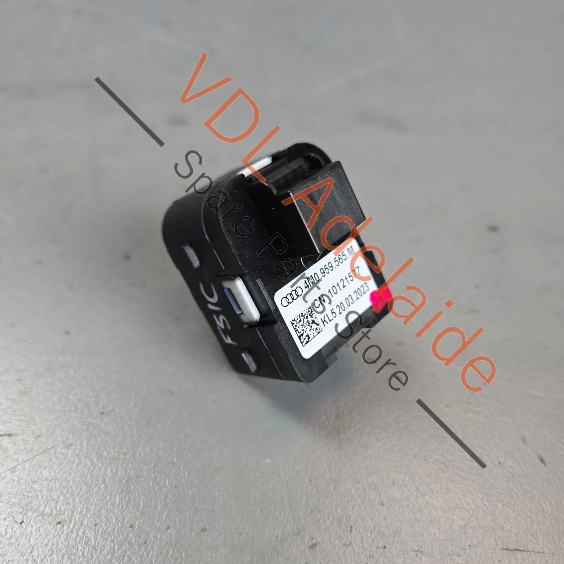 Audi A5 S5 B9 Power Folding Mirror Switch 4M0959565M 4M0959565Q - Image 3